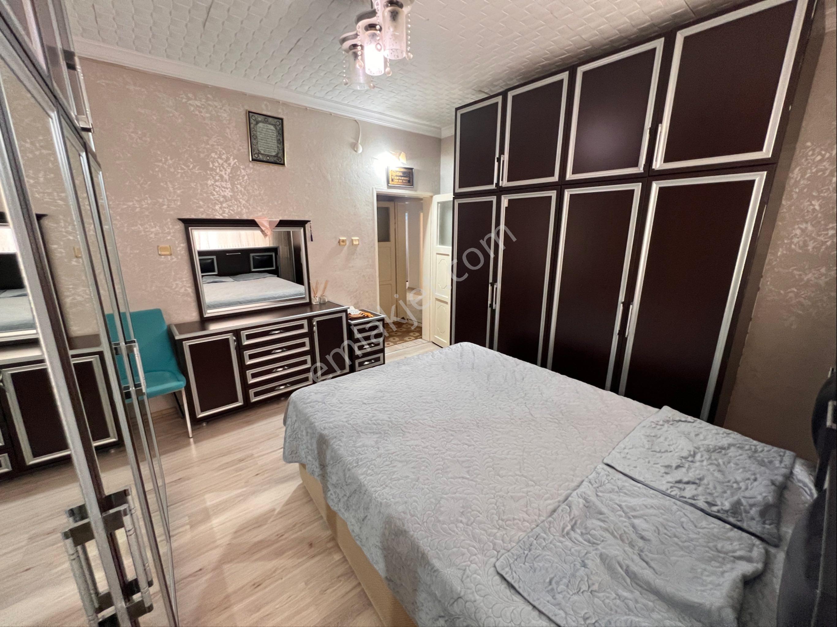 Murat Emlaktan Artuklu Belediyesi Yanı Eşyalı 2+1 Dairemiz Kiralıktır - Görsel 15