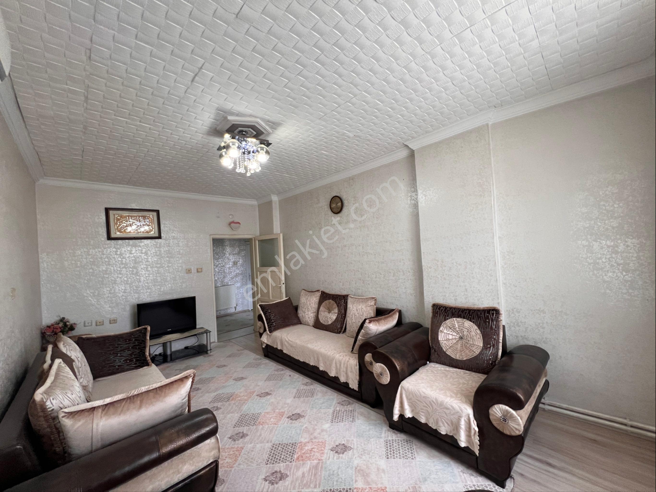 Murat Emlaktan Artuklu Belediyesi Yanı Eşyalı 2+1 Dairemiz Kiralıktır - Görsel 6