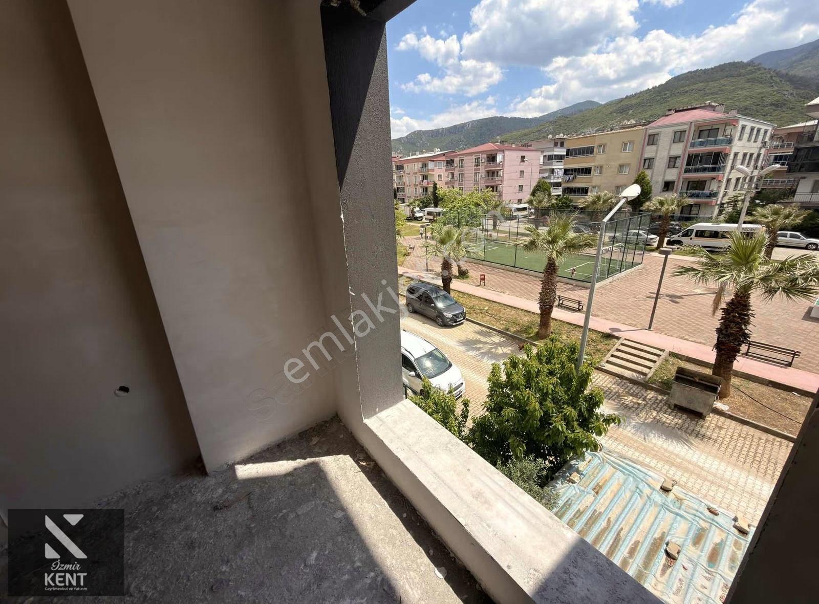 Kemalpaşa Sekiz Eylül Satılık 3+1 Daire 135 M2 - Görsel 24
