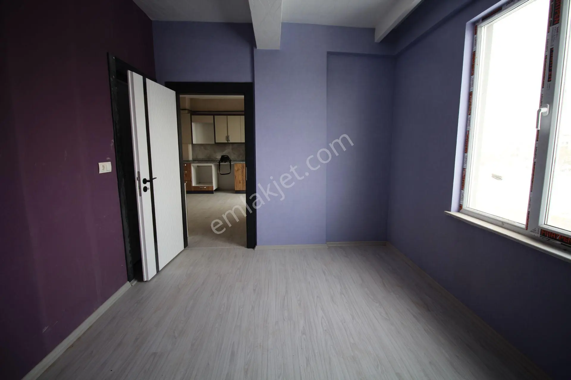 Aksaray Hacılar Harmanı Belediye Yanında Satılık + Eşyasız Daire - Görsel 5