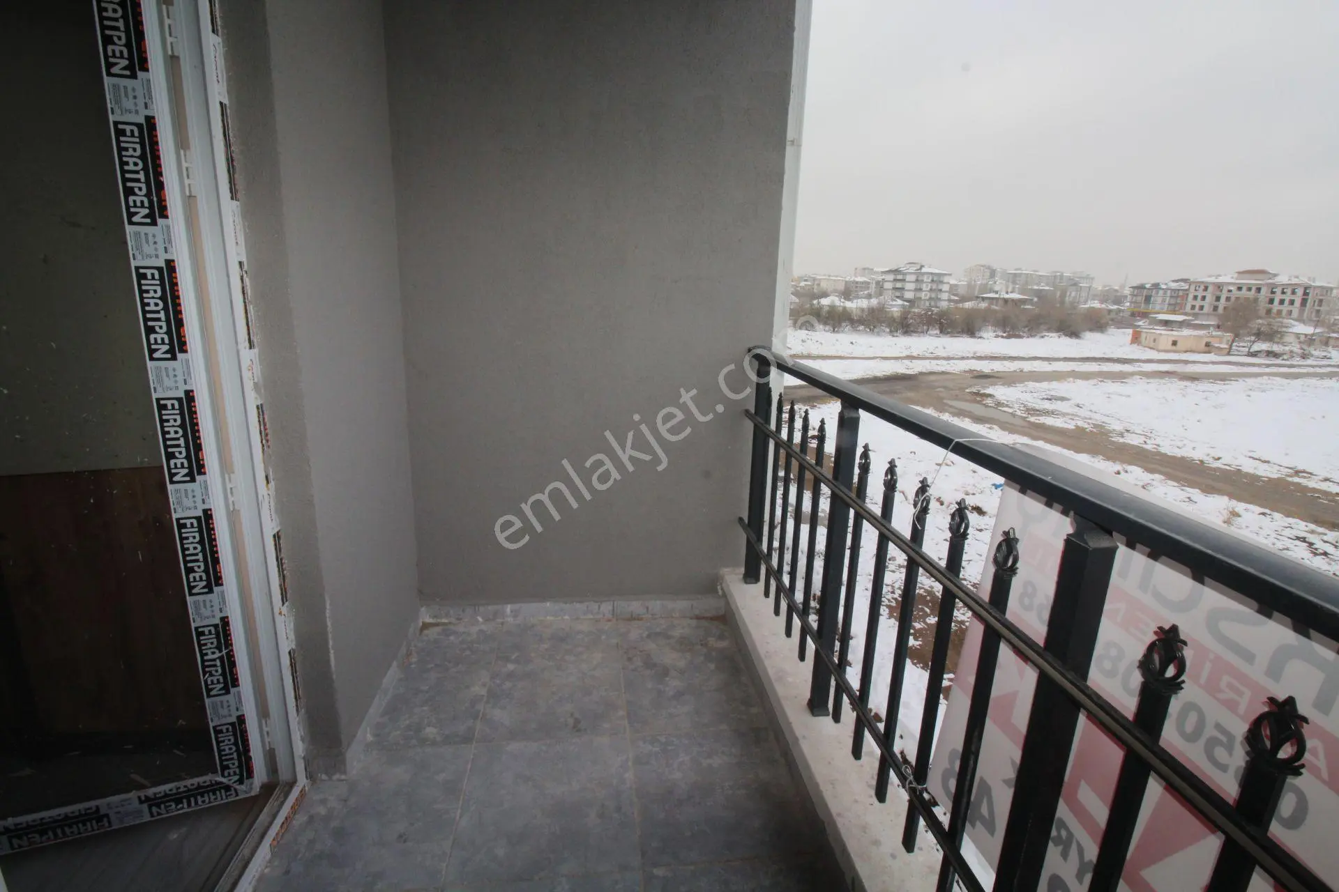 Aksaray Hacılar Harmanı Belediye Yanında Satılık + Eşyasız Daire - Görsel 4