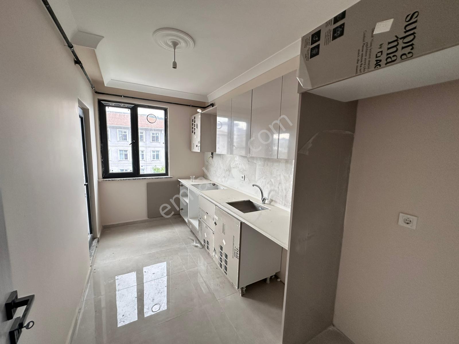 Necipfazılda Merkezi Aile Yaşamına Uygun Sıfır 3+1 Kiralık Daire - Görsel 26