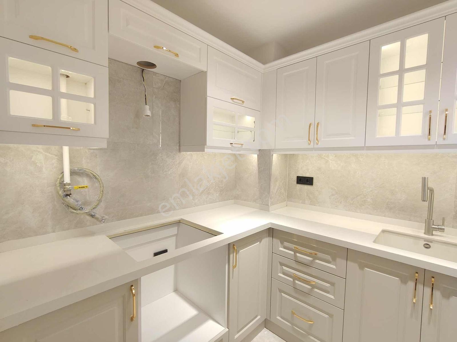 Balçova Ata Caddesi Girişi 3+1 130 M2 Satılık Lüx Daire - Görsel 13
