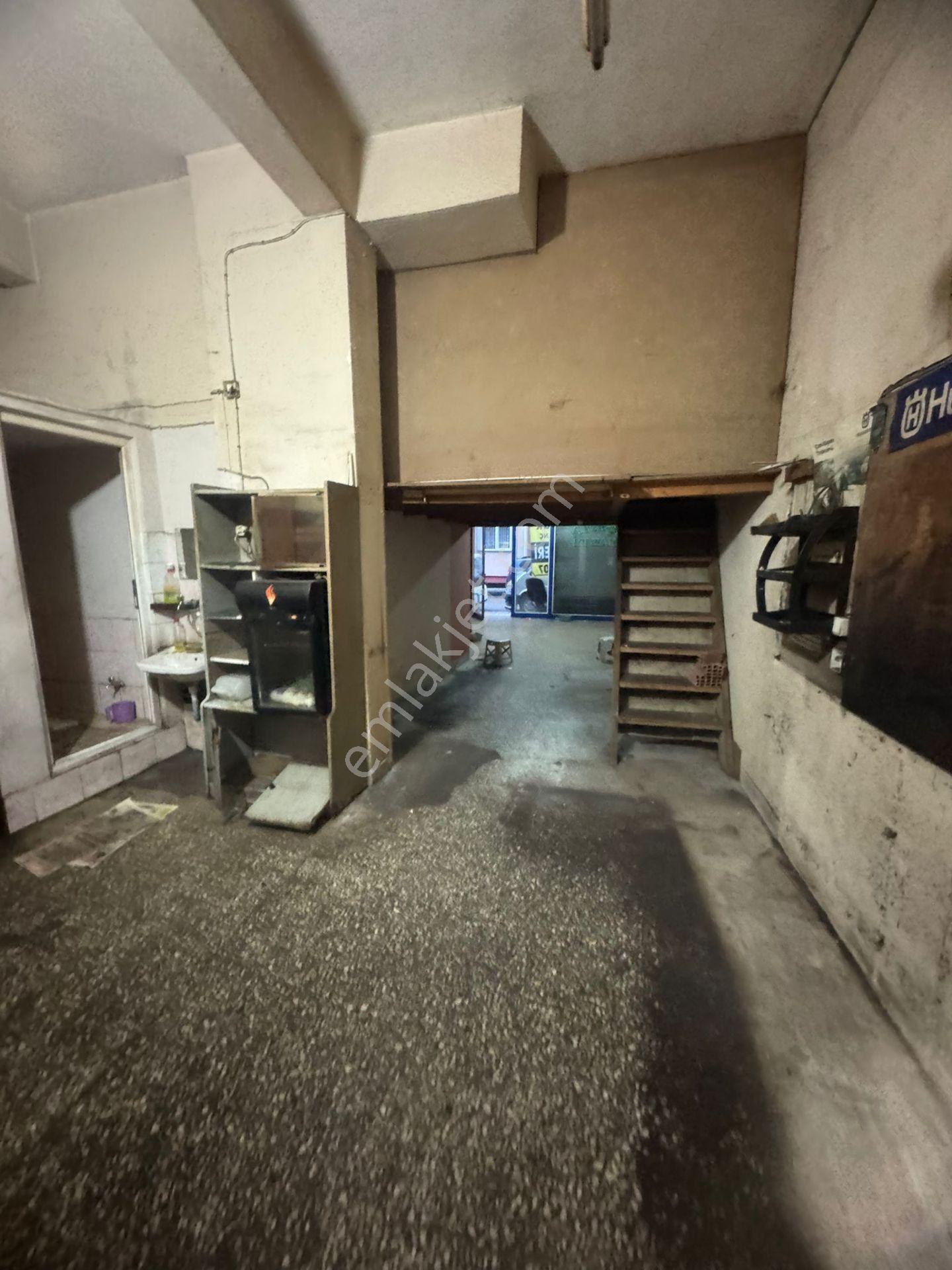 İnanç Emlaktan Hacısiyamda Cadde Üzerinde 60 M2 Kiralık Dükkan - Görsel 3