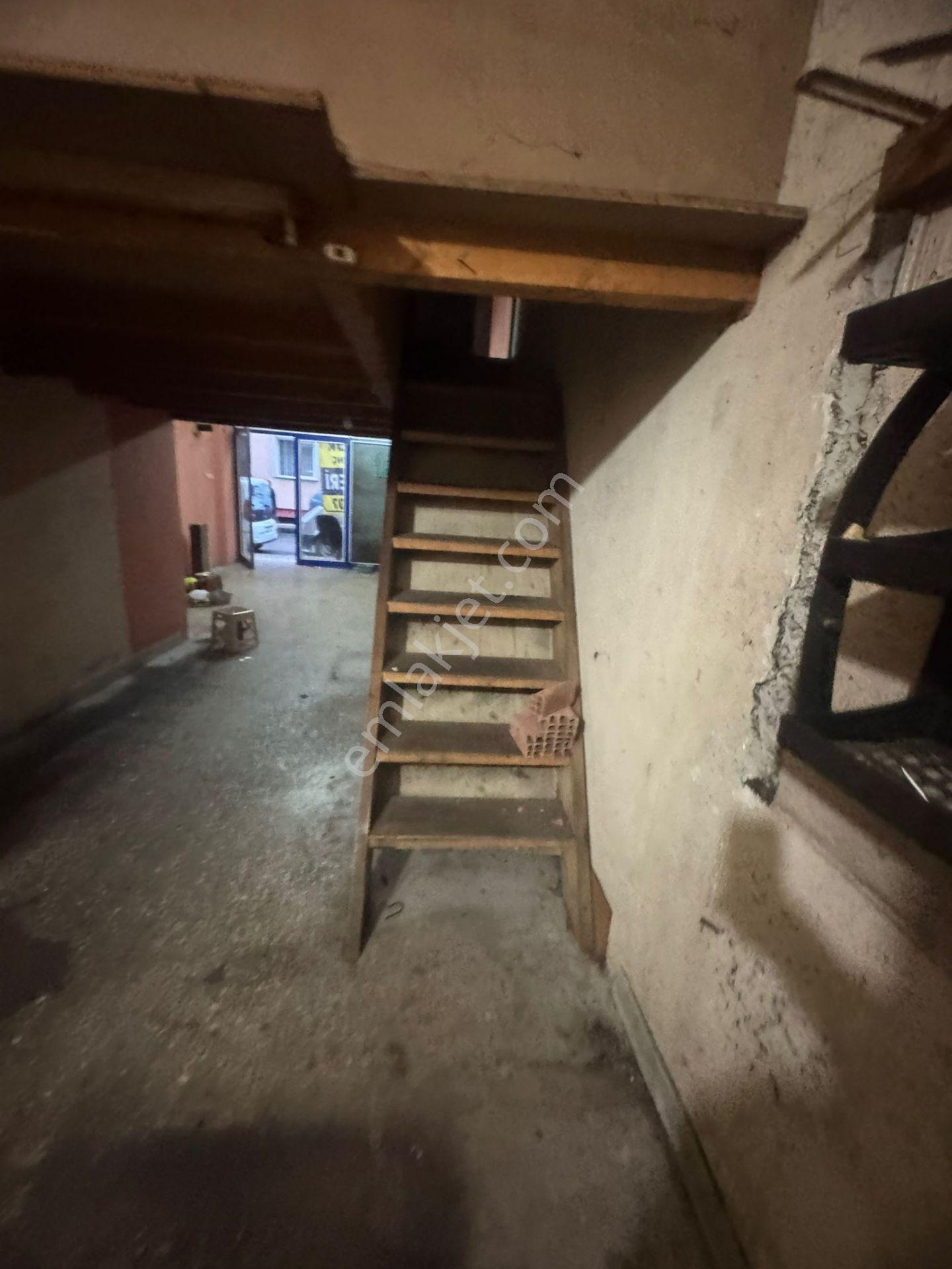 İnanç Emlaktan Hacısiyamda Cadde Üzerinde 60 M2 Kiralık Dükkan - Görsel 2