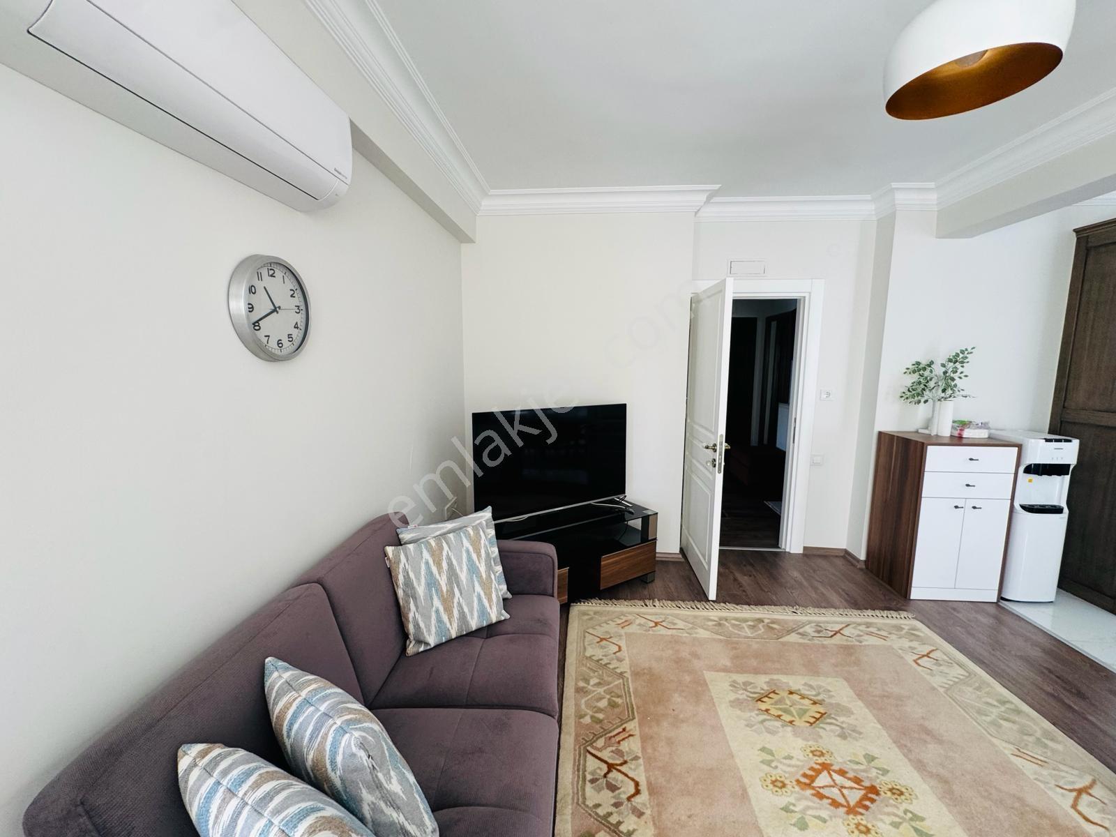 Sahilin Hemen Yanında | Havuzlu Sitede Geniş 4+1 Kiralık - Görsel 26