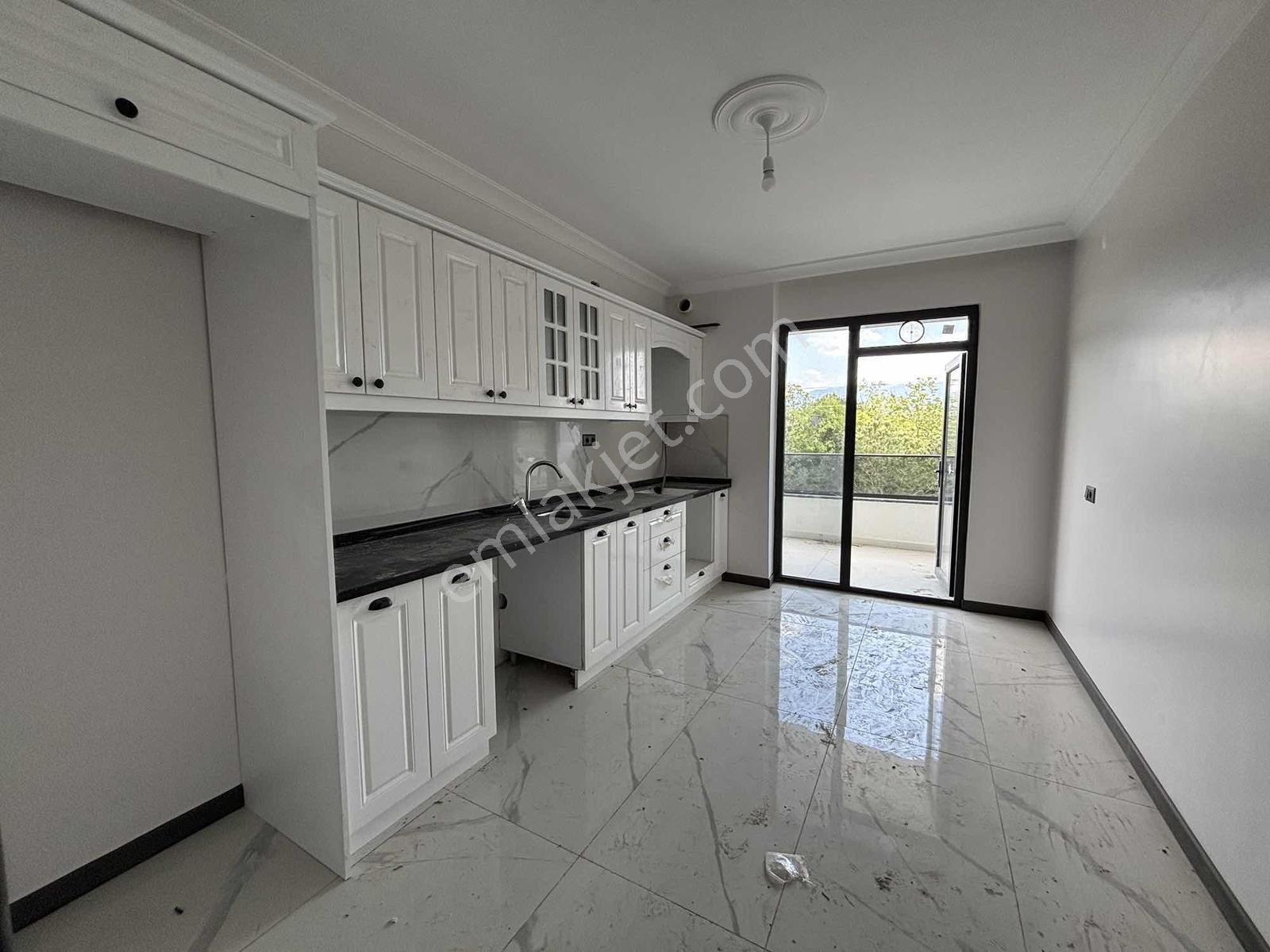 Ayşe Emlak'tan Sıfır 2+1 Geniş Kiralık Daire - Görsel 7