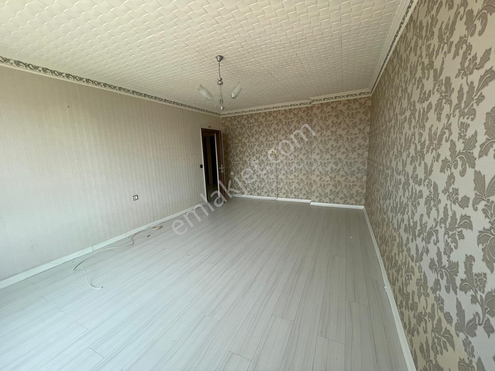 Ankara Manzaralı 3.katta 3 Oda 1 Salon Satılık Daire - Görsel 23