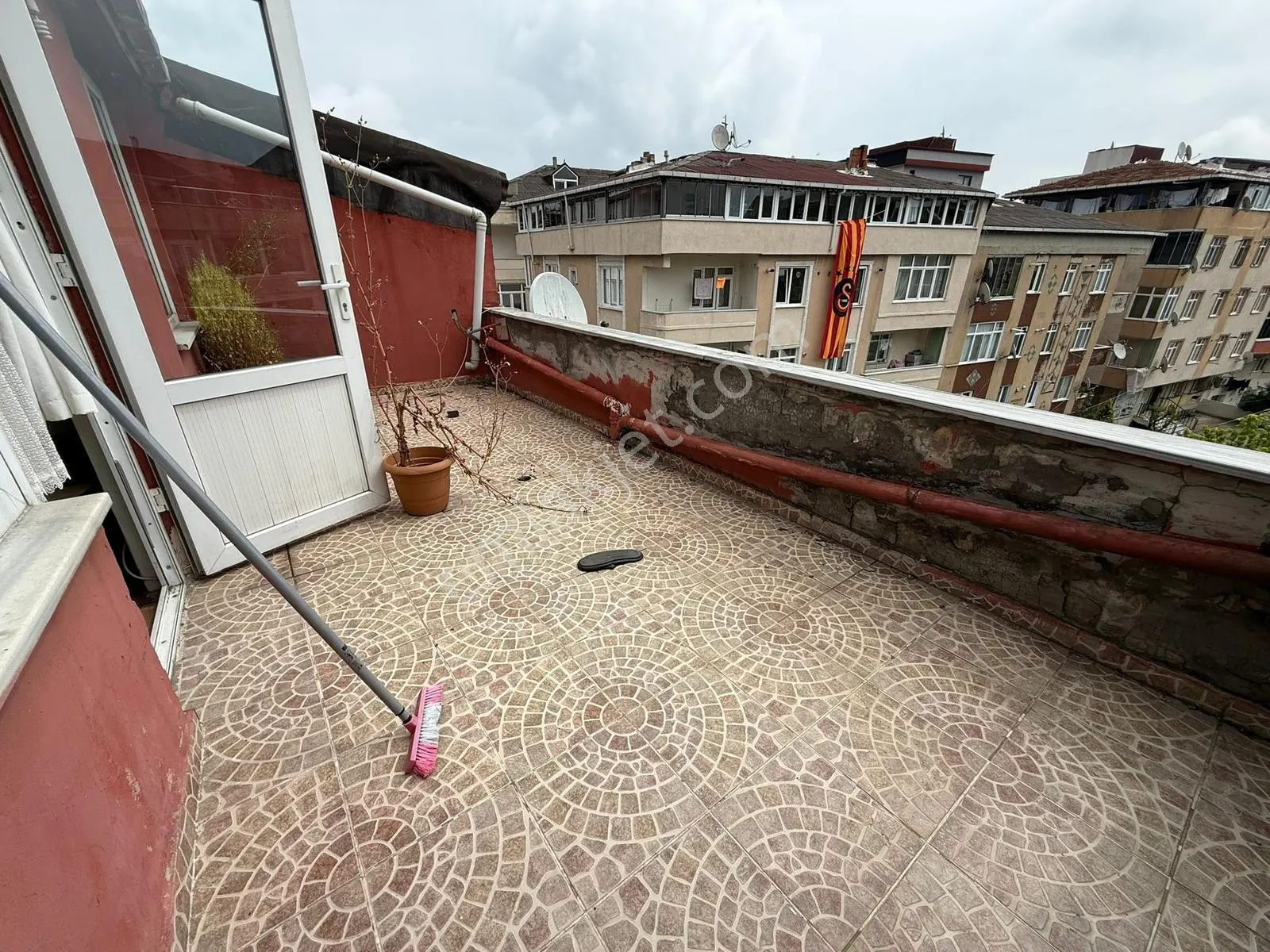 Köprü Emlaktan Gazi Mah. 3+1 Eşyalı Caddeye Yakın Kiralık Daire - Görsel 33