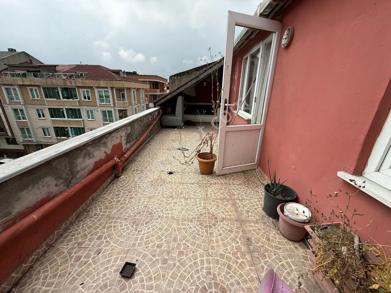 Köprü Emlaktan Gazi Mah. 3+1 Eşyalı Caddeye Yakın Kiralık Daire - Görsel 10