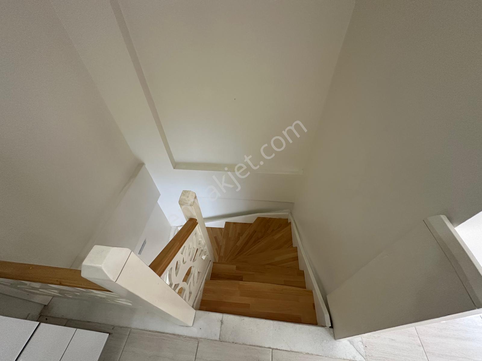 Çeliktepe'de, Metroya 5 Dk. 3+1 Kiralık Dubleks Daire, Artum'dan - Görsel 16