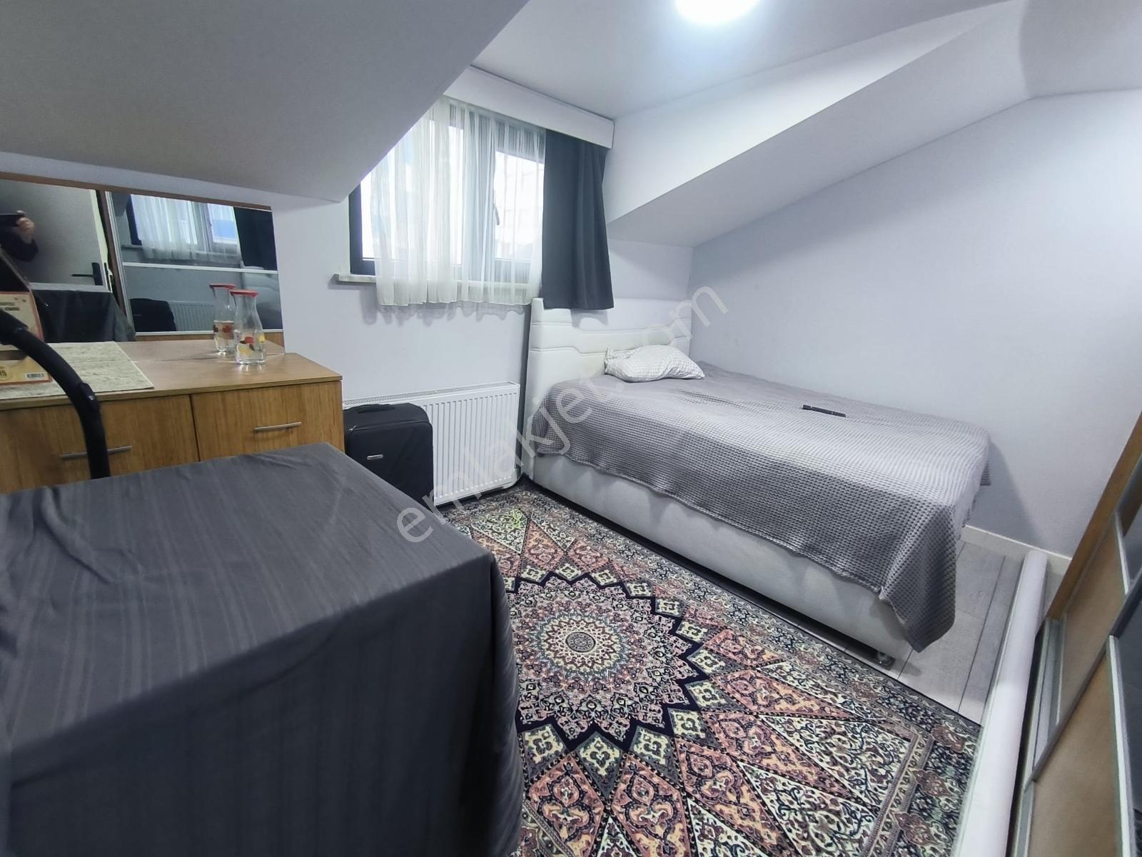 Eser İnş.eski Habibler Mah Eşyalı Kiralık 2+1 140m2 Çatıkat Dair - Görsel 12