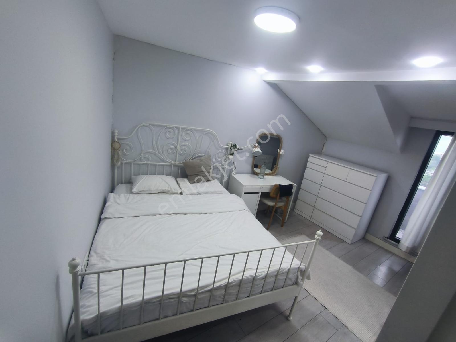 Eser İnş.eski Habibler Mah Eşyalı Kiralık 2+1 140m2 Çatıkat Dair - Görsel 11