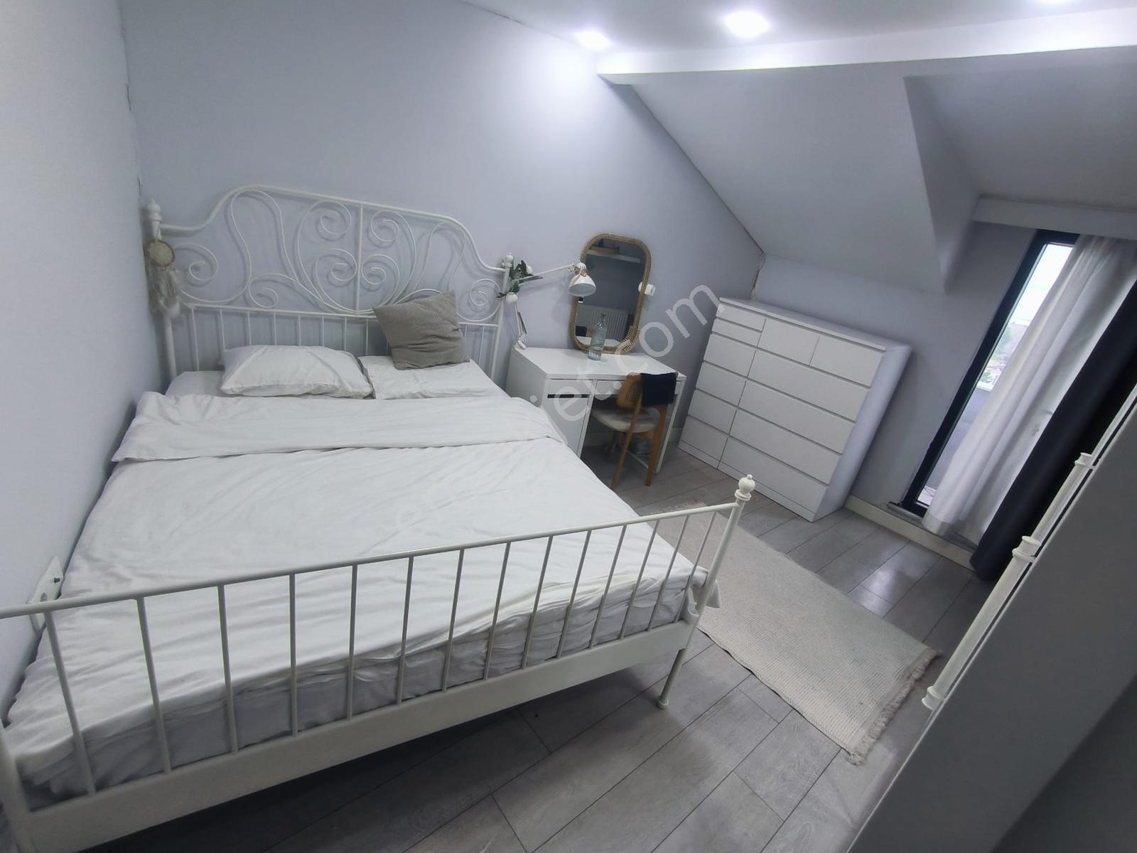 Eser İnş.eski Habibler Mah Eşyalı Kiralık 2+1 140m2 Çatıkat Dair - Görsel 30