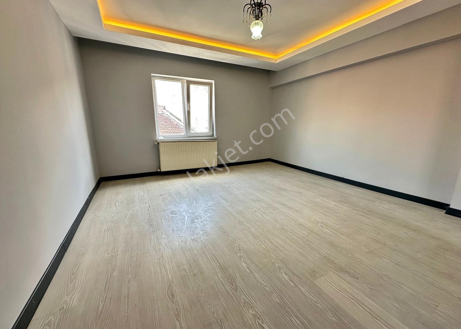 Topcu Mah. Geniş M2//evebeyn Banyolu// %90 Kredi İmkanı - Görsel 7