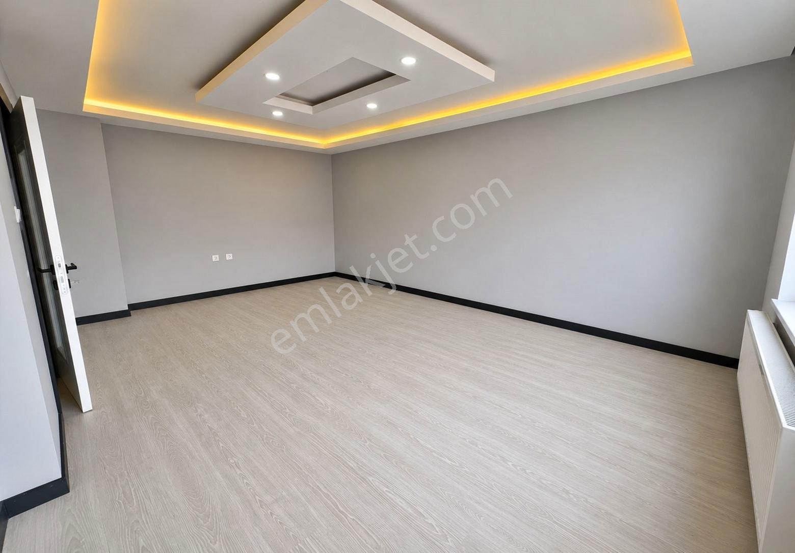 Topcu Mah. Geniş M2//evebeyn Banyolu// %90 Kredi İmkanı - Görsel 3
