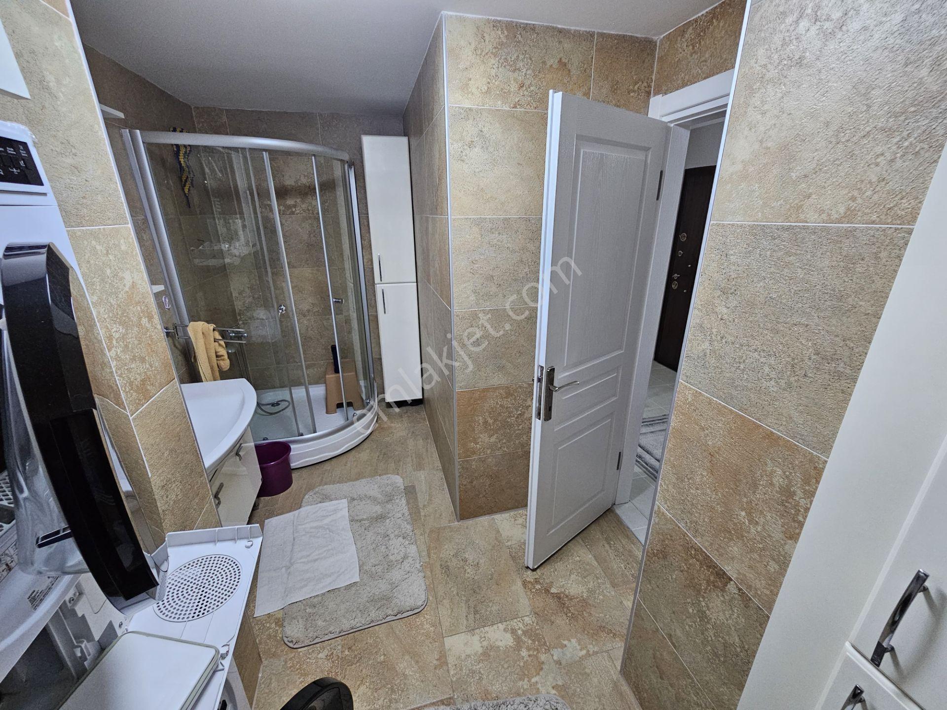 Ataşehir Esatpaşa Mh Satılık İskanlı 195m2 Satılık 4+2 Çatı Dubleksi - Görsel 17