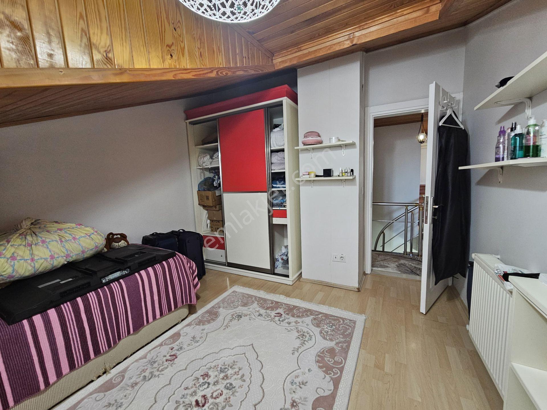 Ataşehir Esatpaşa Mh Satılık İskanlı 195m2 Satılık 4+2 Çatı Dubleksi - Görsel 32