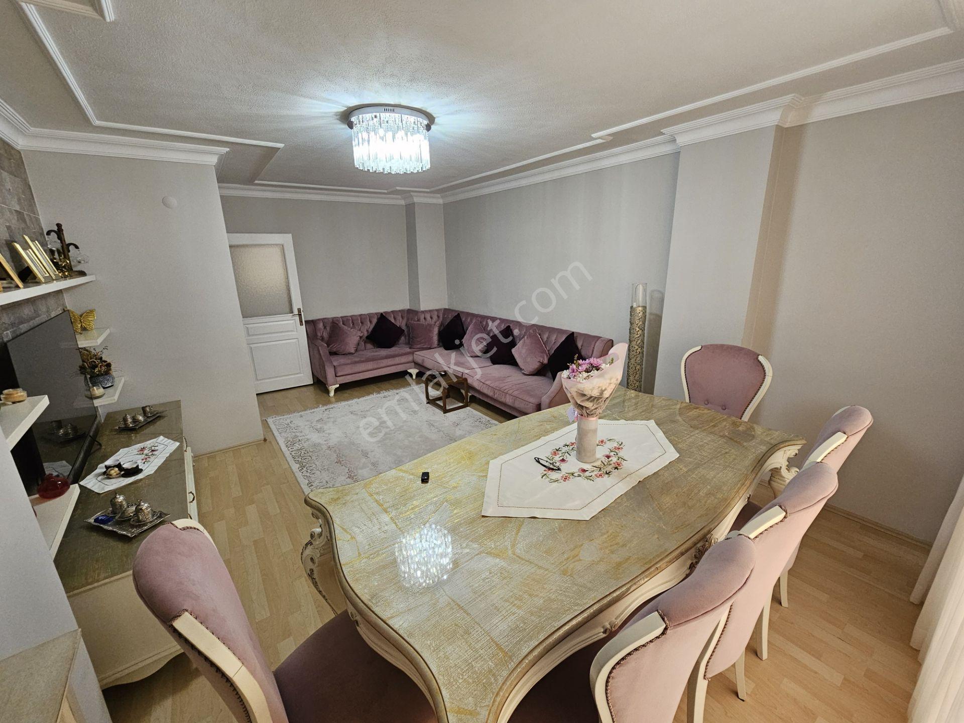 Ataşehir Esatpaşa Mh Satılık İskanlı 195m2 Satılık 4+2 Çatı Dubleksi - Görsel 22