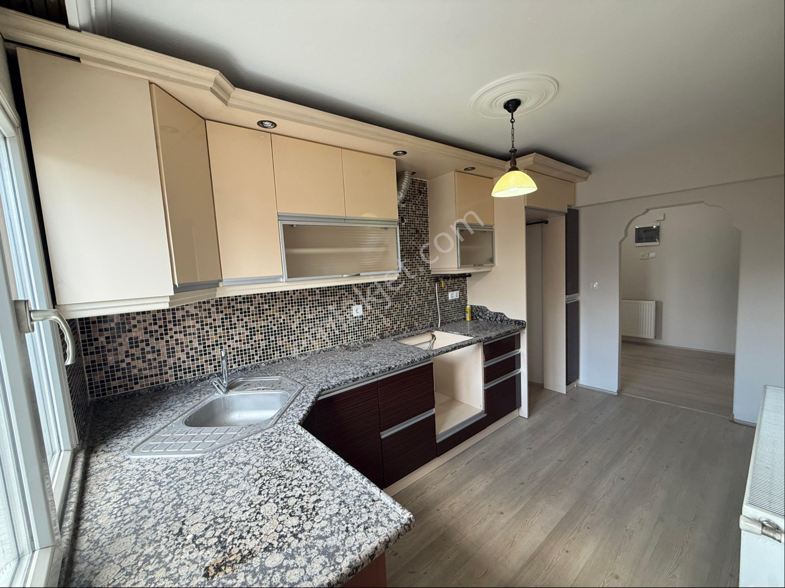 📍 Buca Üçkuyular & Hasan Ağa Parkı Yanı | 3+1 115m² Kapalı Mutfak Cadde Üzeri - Görsel 22