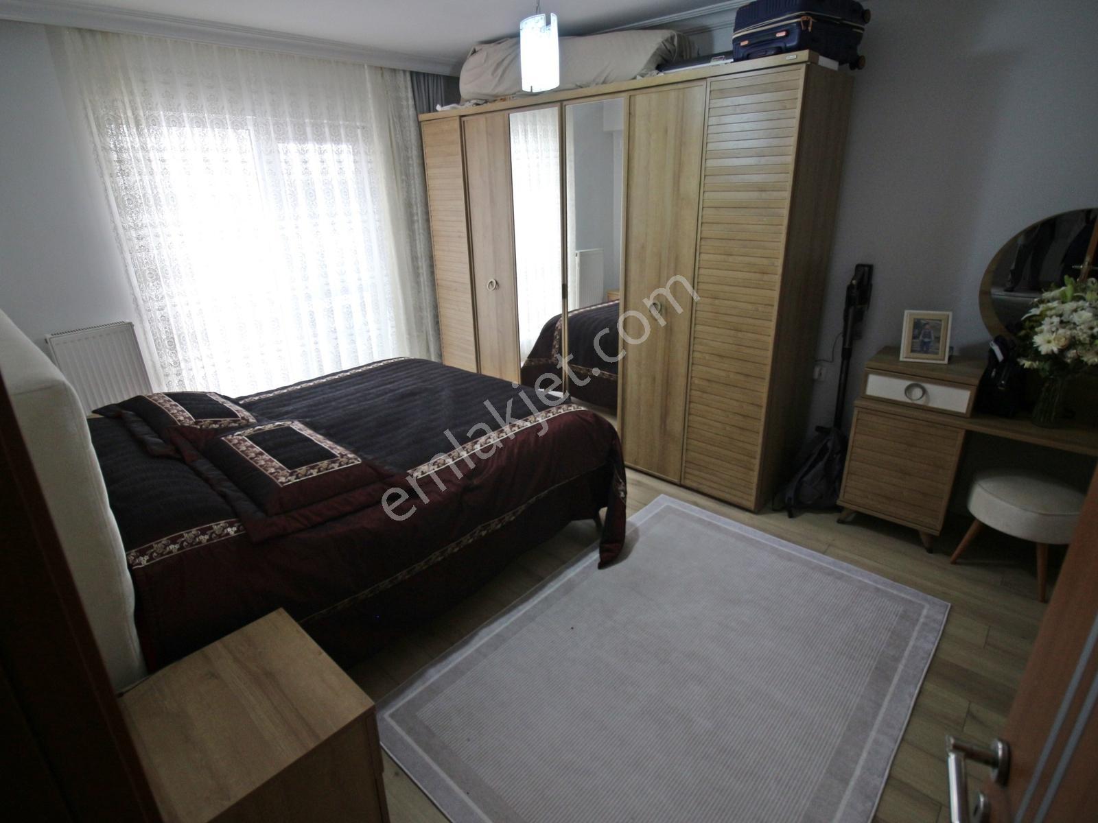 Elvan'da Sitede 3+1 Manzaralı Çift Banyolu Ön Cephe Ev - Görsel 32