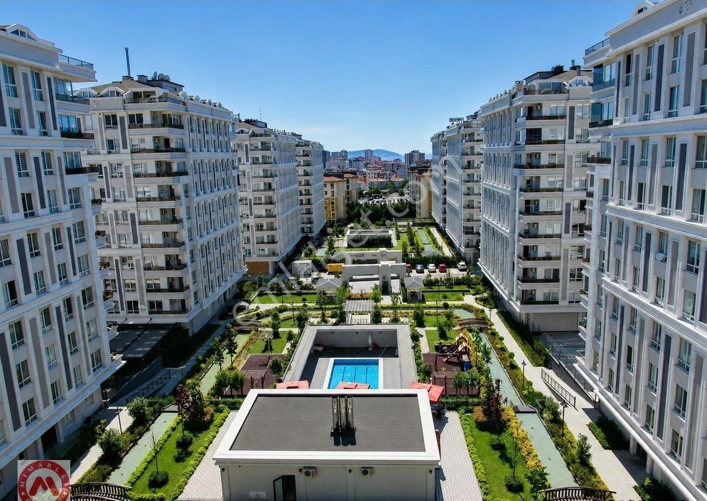 Altayçeşme Evinpark Ebv. Banyolu Kapalı Otoparklı Metro 2dk 3+1