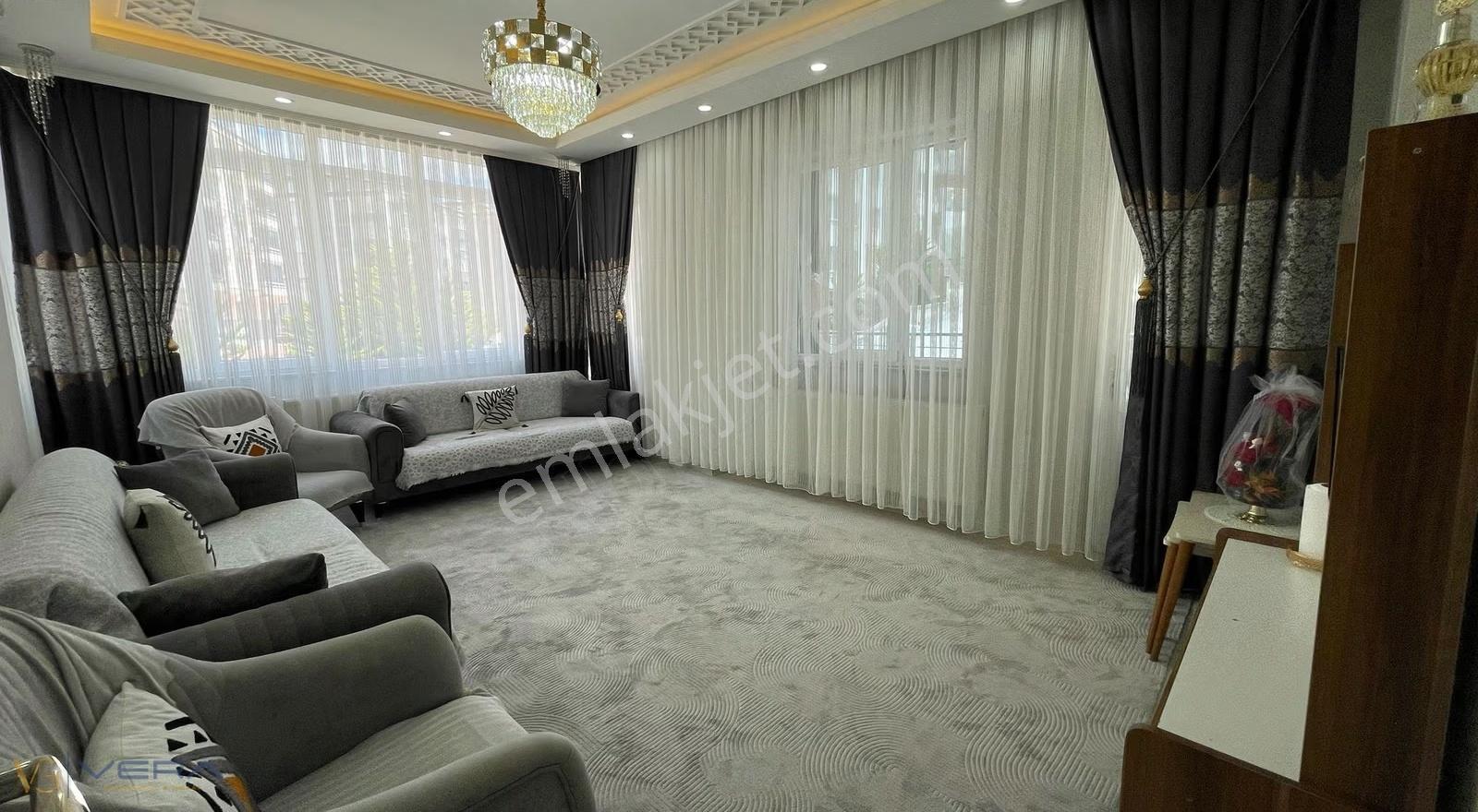 Vera'dan Bülbülzade'de Geniş Oturumlu İçi Yapılı Bakımlı 2+1 - Görsel 11