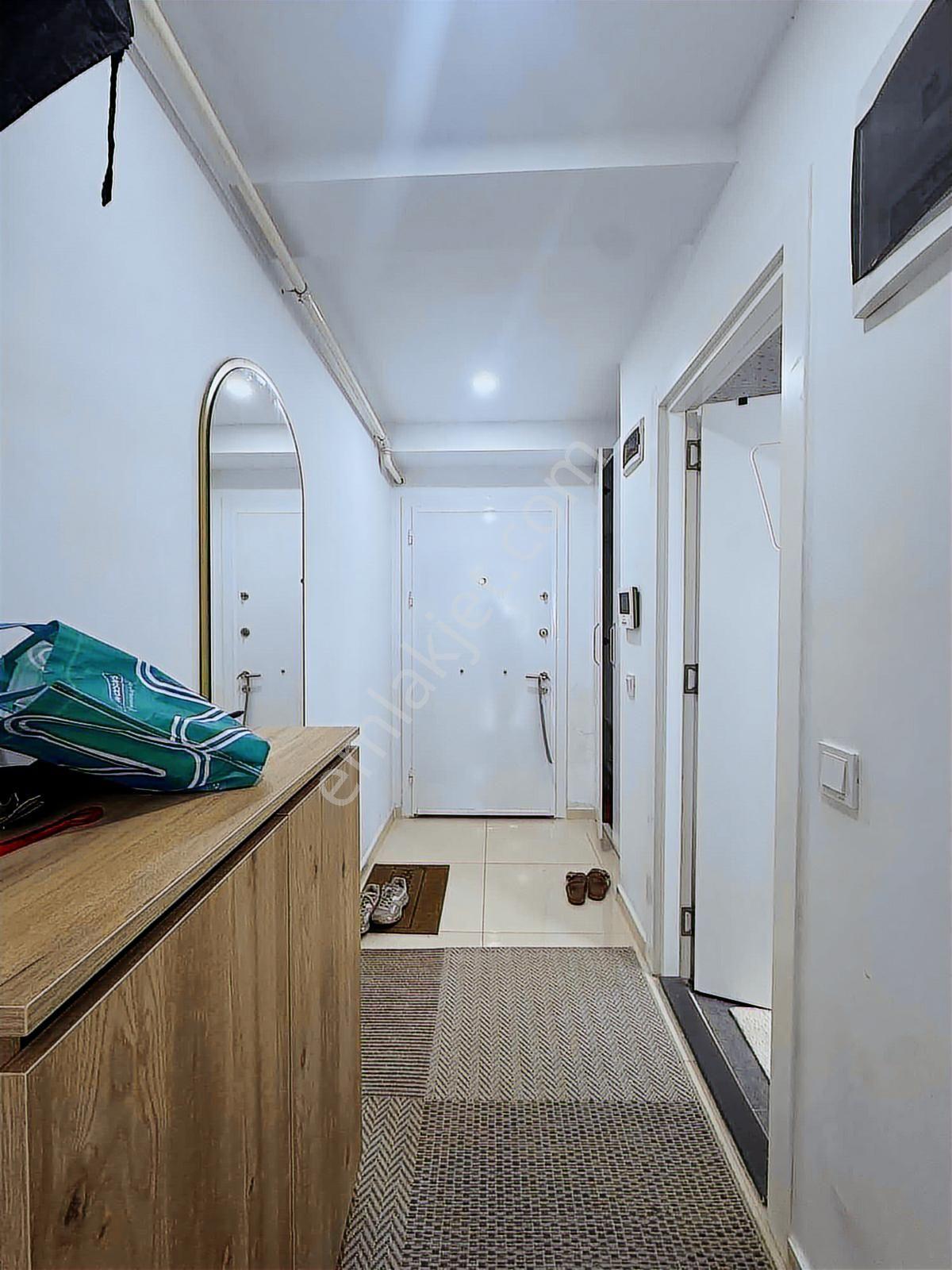 Lüx Sitede Ful Eşyalı Ferah Ve Temiz Daire - Görsel 5