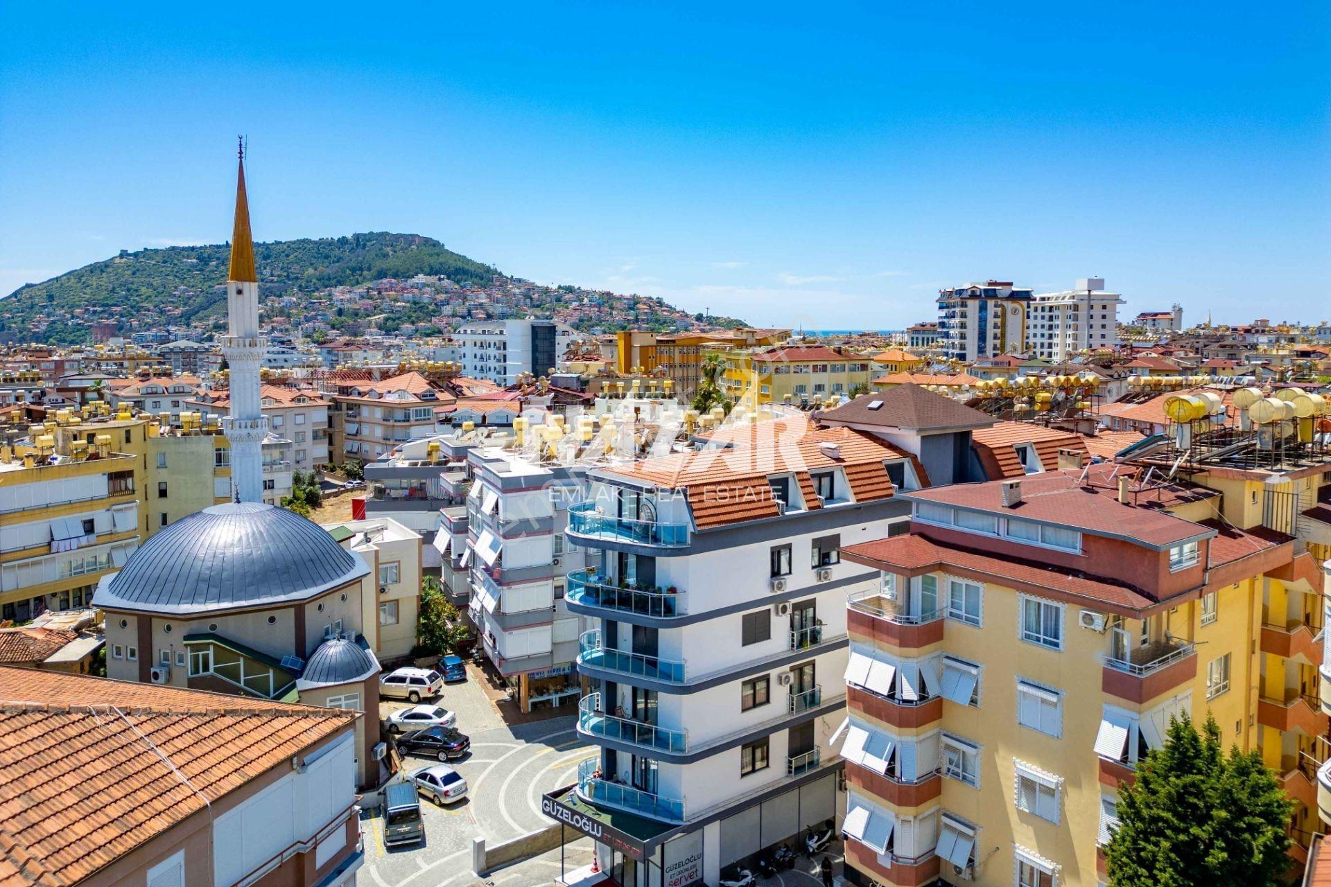 Alanya Merkez Şekerhane’de Satılık 2+1 Eşyalı Dubleks Daire