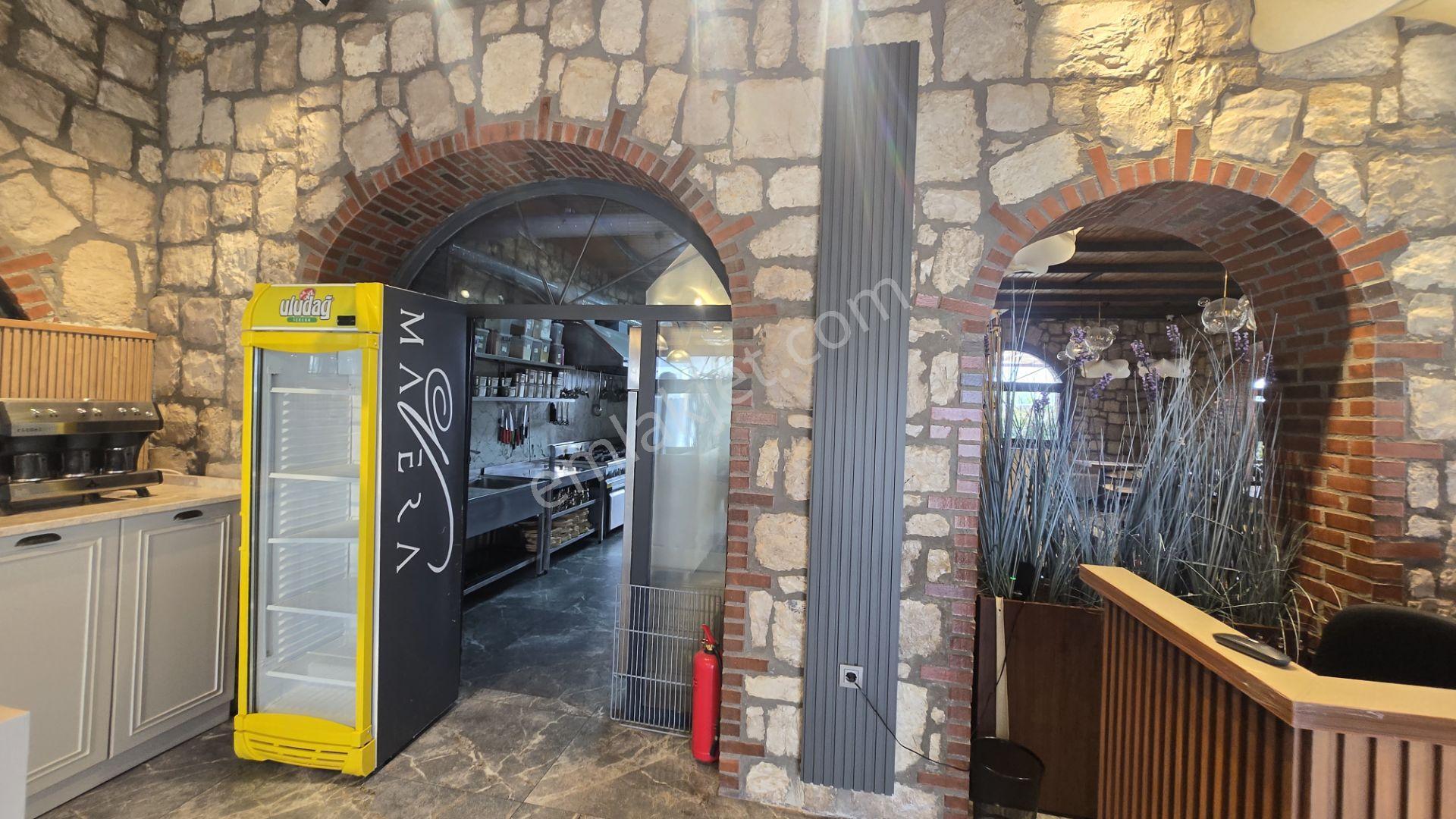 İzmirde Tek! Havuzlu 3.350 M² Dev Restaurant & Eğlence Tesisi - Görsel 23