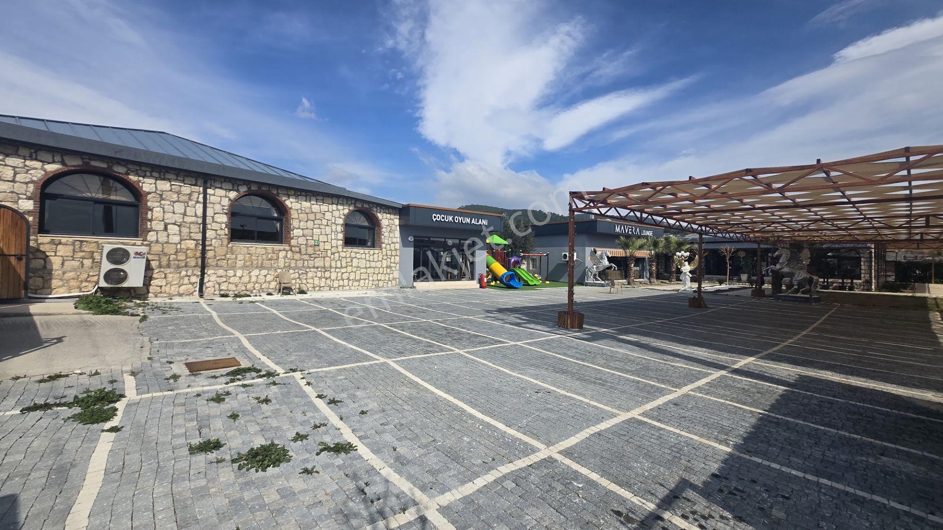 İzmirde Tek! Havuzlu 3.350 M² Dev Restaurant & Eğlence Tesisi - Görsel 6
