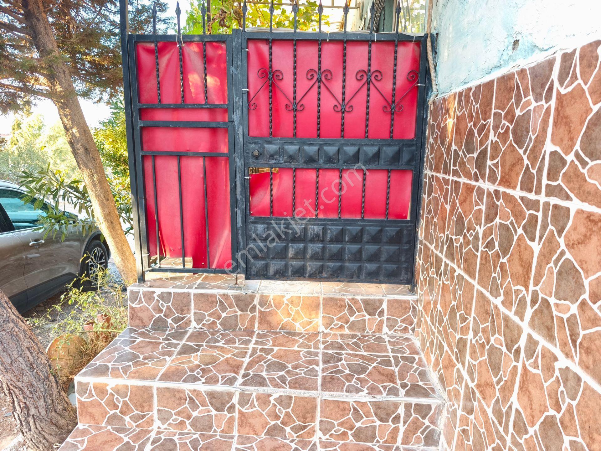 Aktepe Mahallesi Akçay Caddesine Yürüme Mesafesinde Eşyalı Kiralık 2+1 Müstakil Ev - Görsel 29