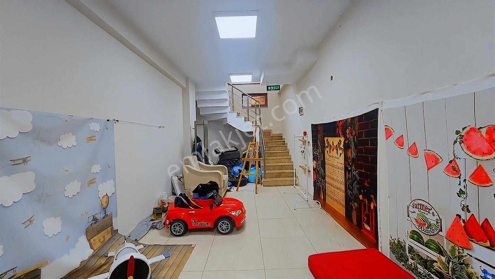 Körfezin Kalbinde Yatırım Fırsatı Merkezi Konum Satılık Dükkan - Görsel 25