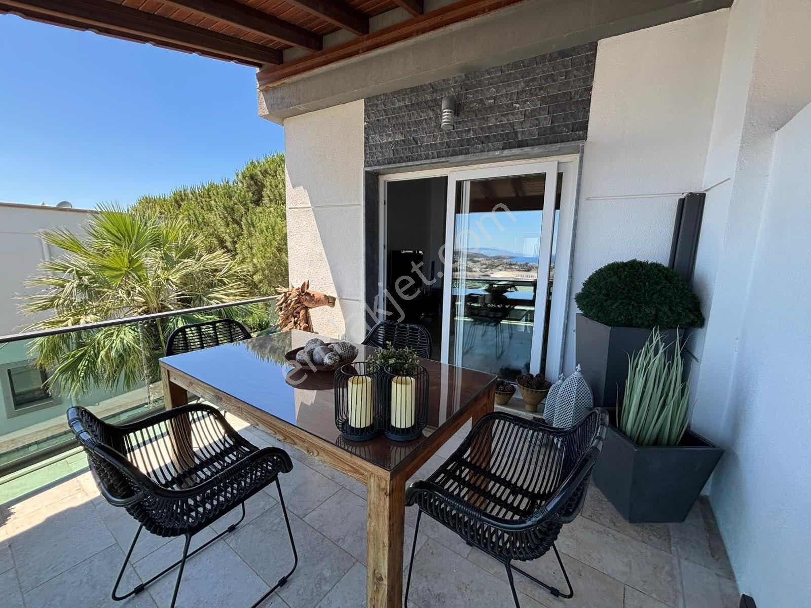 Bodrum Konacık Satılık Oasis Yakını Deniz Manzaralı Villa - Görsel 9