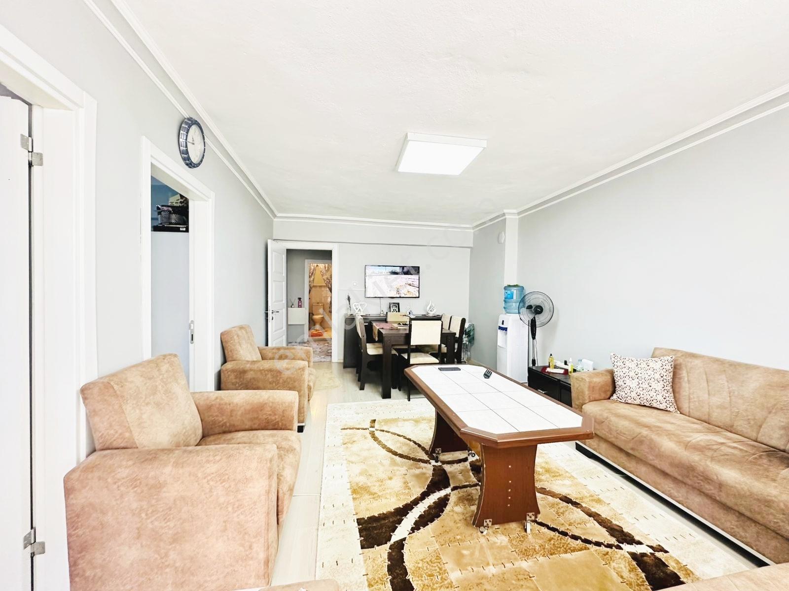 Barut Emlak_ Fatih Mahallesinde 3. Kat 120 M2 Gd Cephe 3+1 - Görsel 22