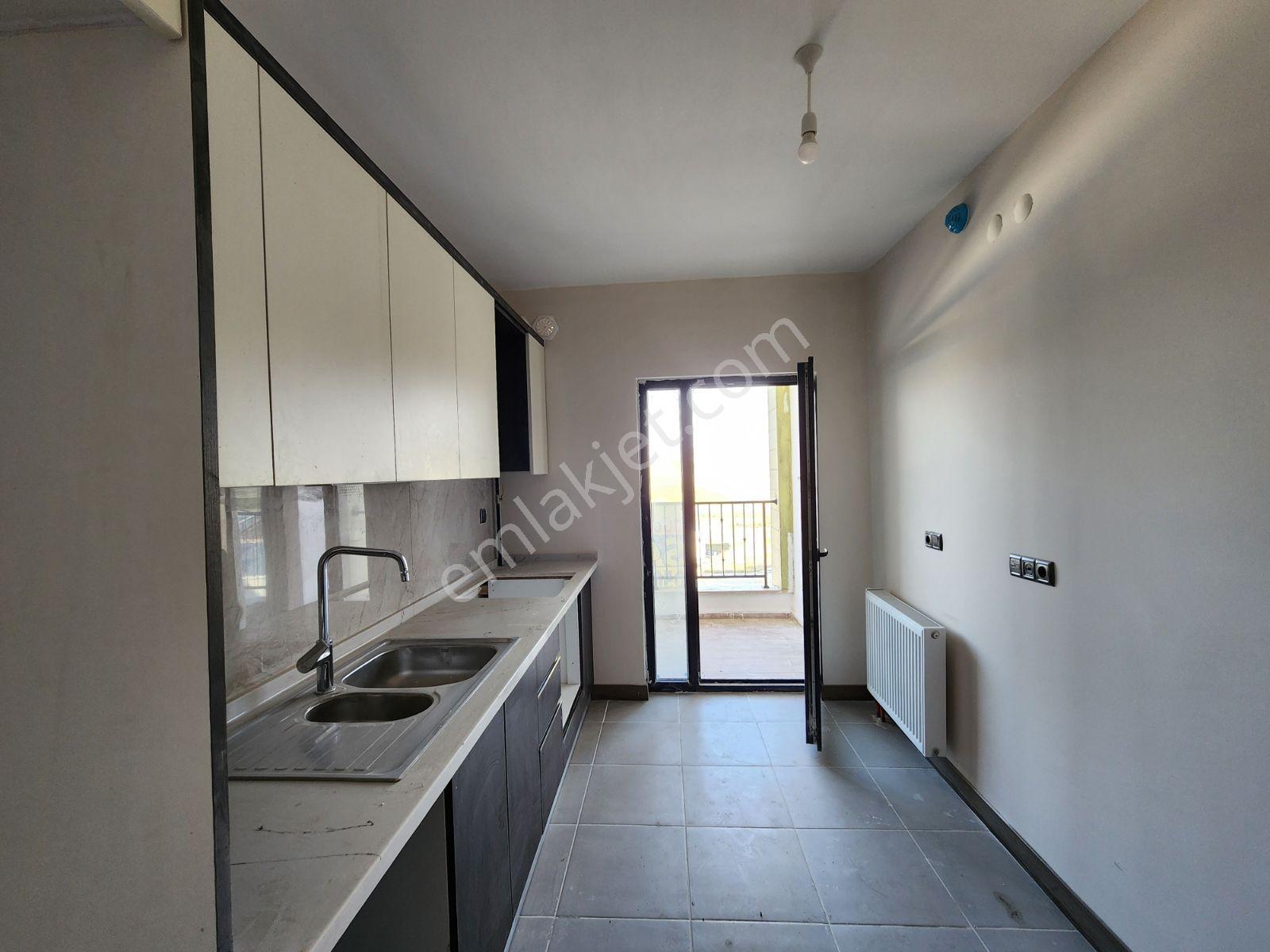 Güler^den Çubuk Tokide Sıfır 2.kat 2+1 100m2 Güney Peyzaj Manzar - Görsel 8