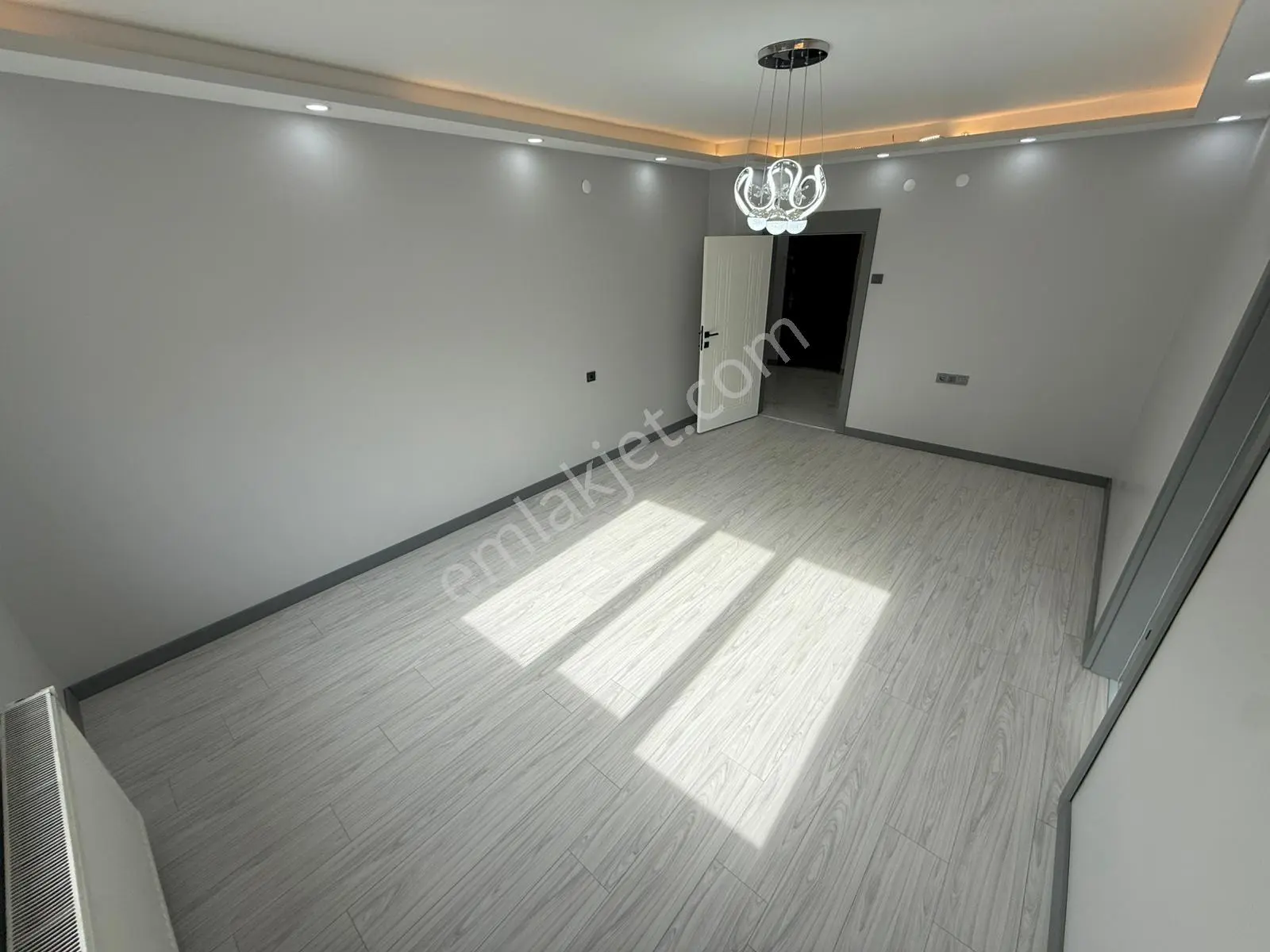 Sincan Plevne Mah'de Ara Katta Ultra Lüx Yapılı Daire - Görsel 9