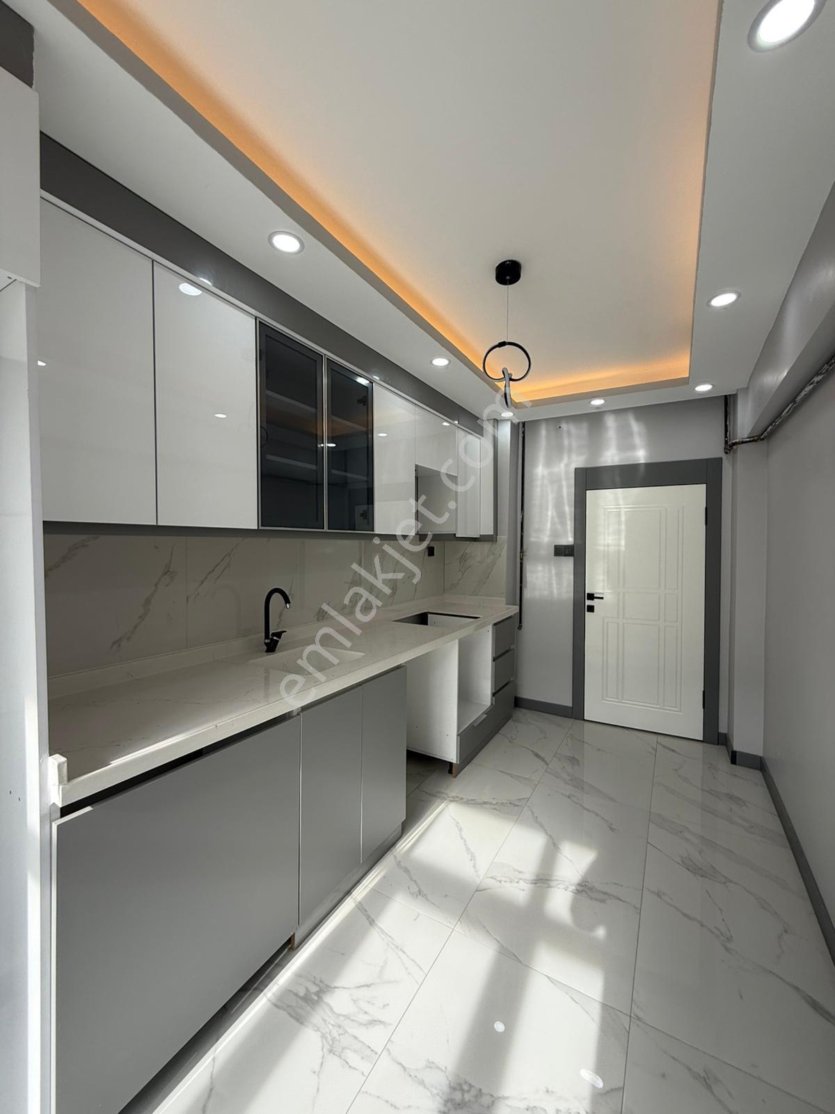 Sincan Plevne Mah'de Ara Katta Ultra Lüx Yapılı Daire - Görsel 6