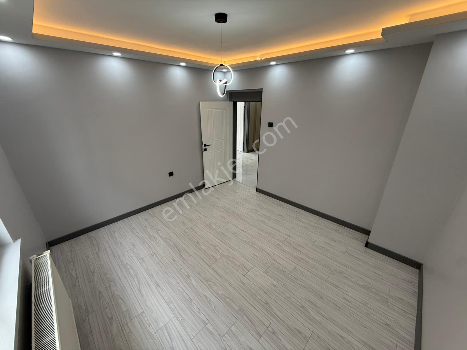 Sincan Plevne Mah'de Ara Katta Ultra Lüx Yapılı Daire - Görsel 20