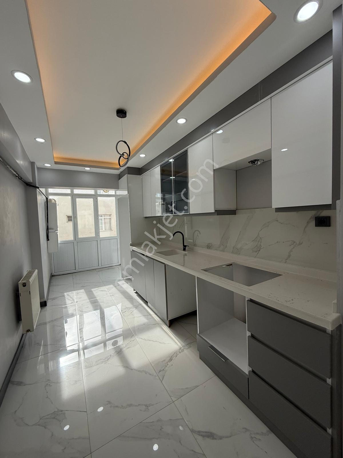 Sincan Plevne Mah'de Ara Katta Ultra Lüx Yapılı Daire - Görsel 29