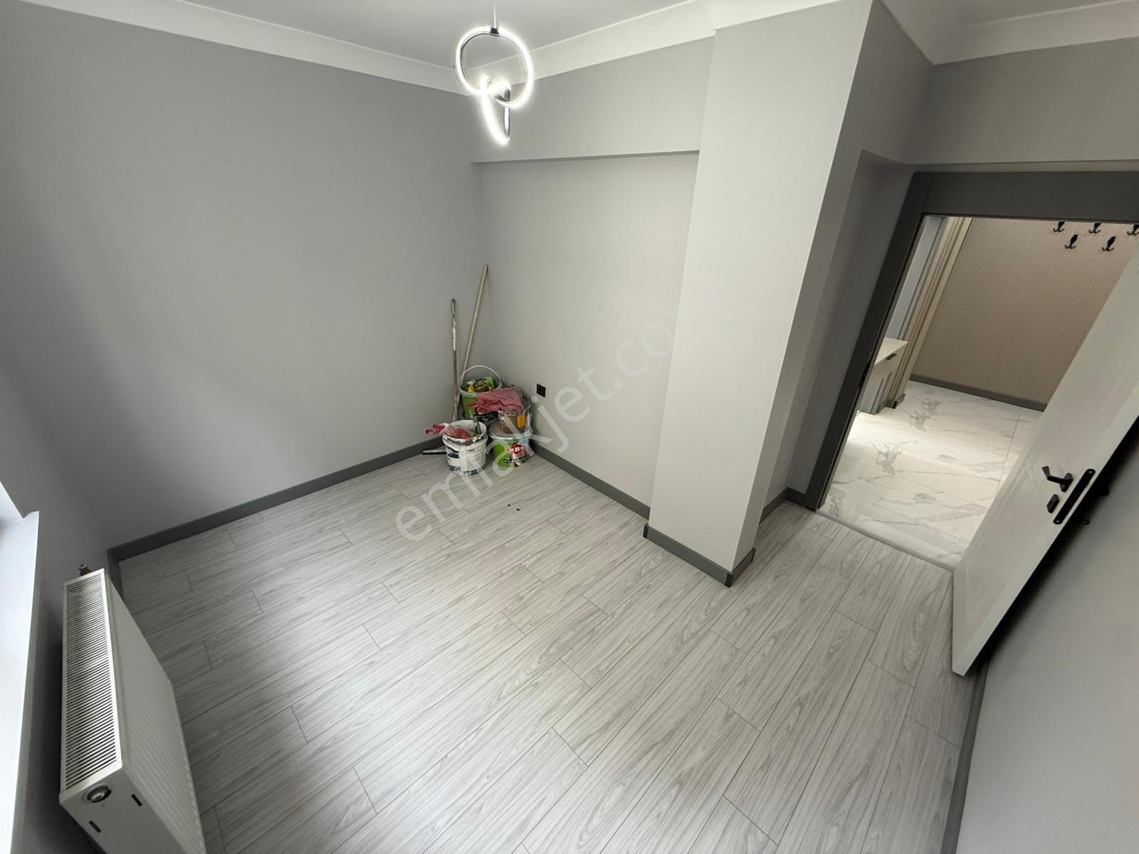 Sincan Plevne Mah'de Ara Katta Ultra Lüx Yapılı Daire - Görsel 11