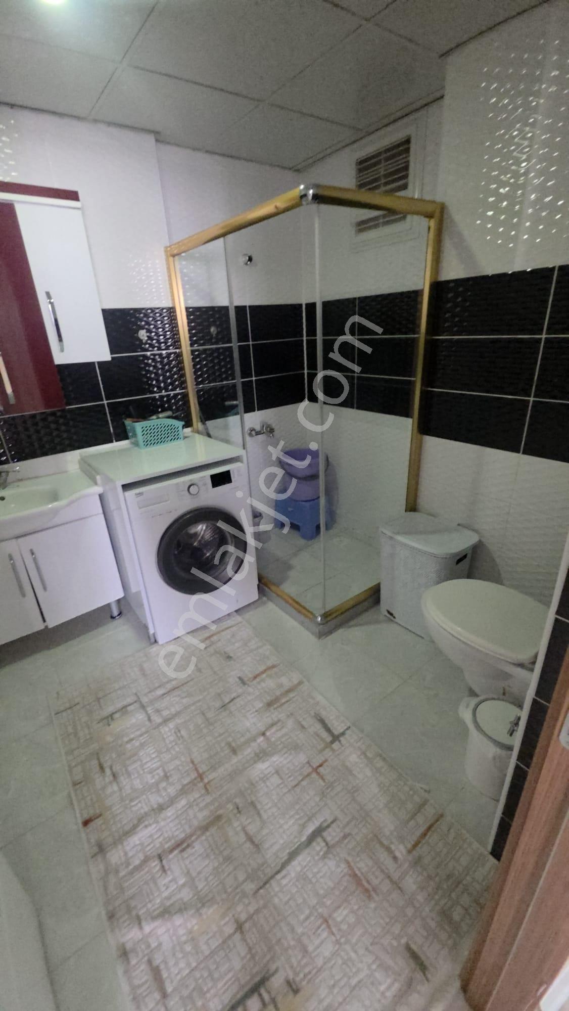 Kaçmaz'dan Fabrika Mahallesinde 3+1 Cadde Üstü Son Kat Fırsat Daire - Görsel 8
