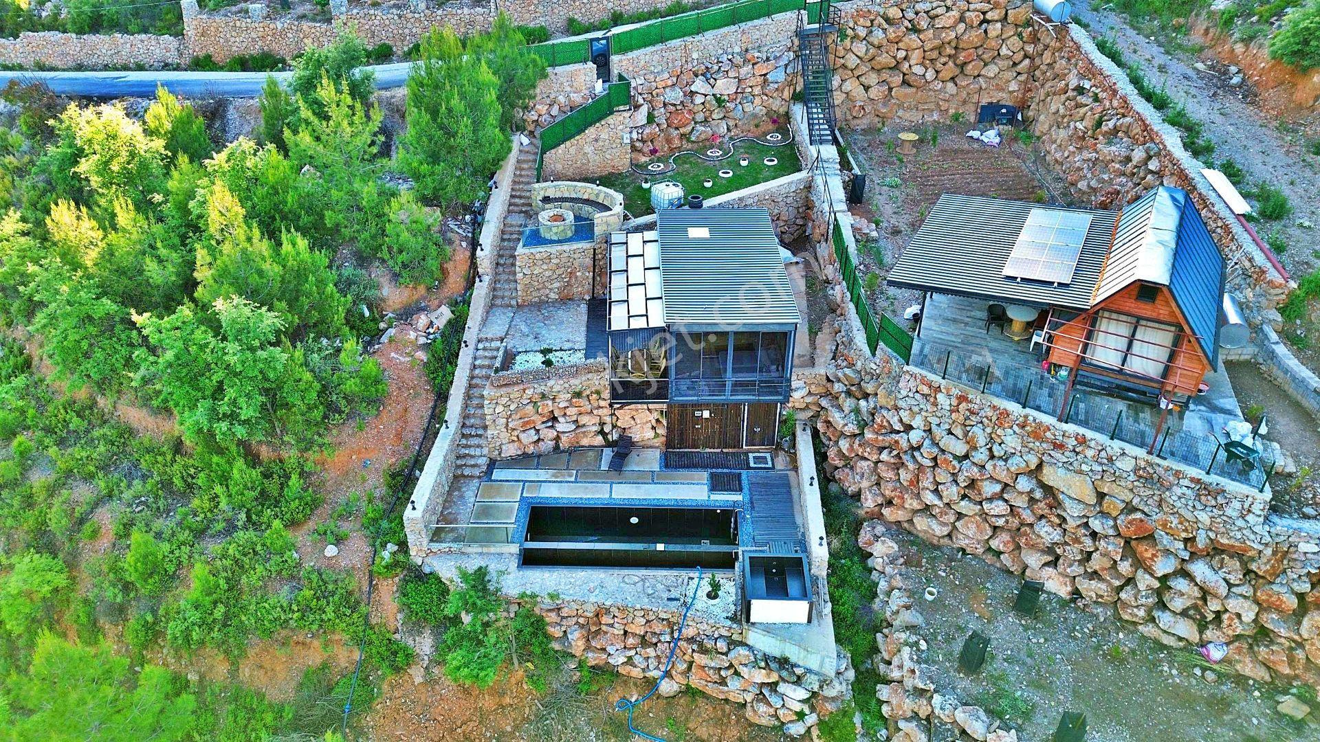 Alanya Üzümlüde Satılık 1.037 M2 Baraj Manzaralı Müstakil Arsa - Görsel 7
