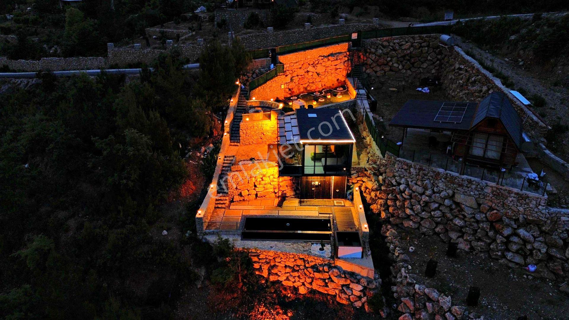 Alanya Üzümlüde Satılık 1.037 M2 Baraj Manzaralı Müstakil Arsa - Görsel 11