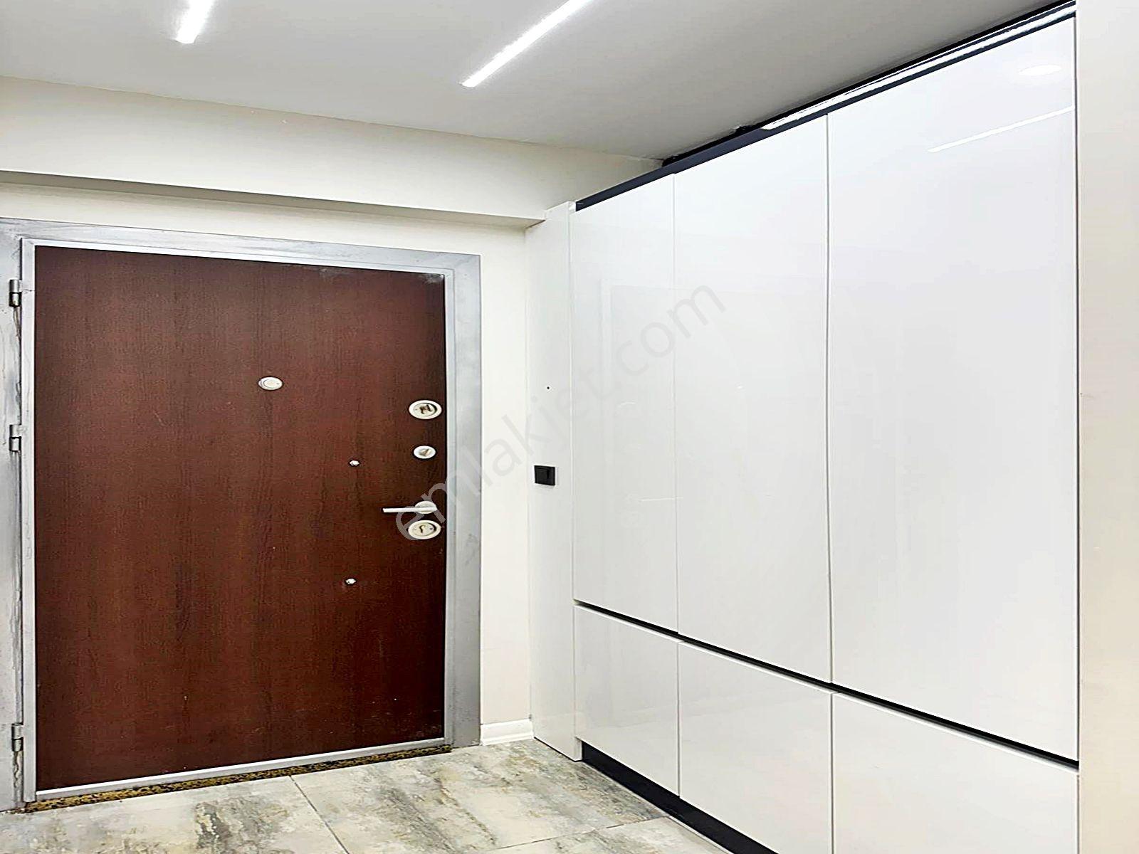 Cadde34 Yapı'dan Kapalı Otoparklı Aile Sitesinde 2+1 Full Dekorlu Krediye Uygun Acil Satılık Daire - Görsel 17