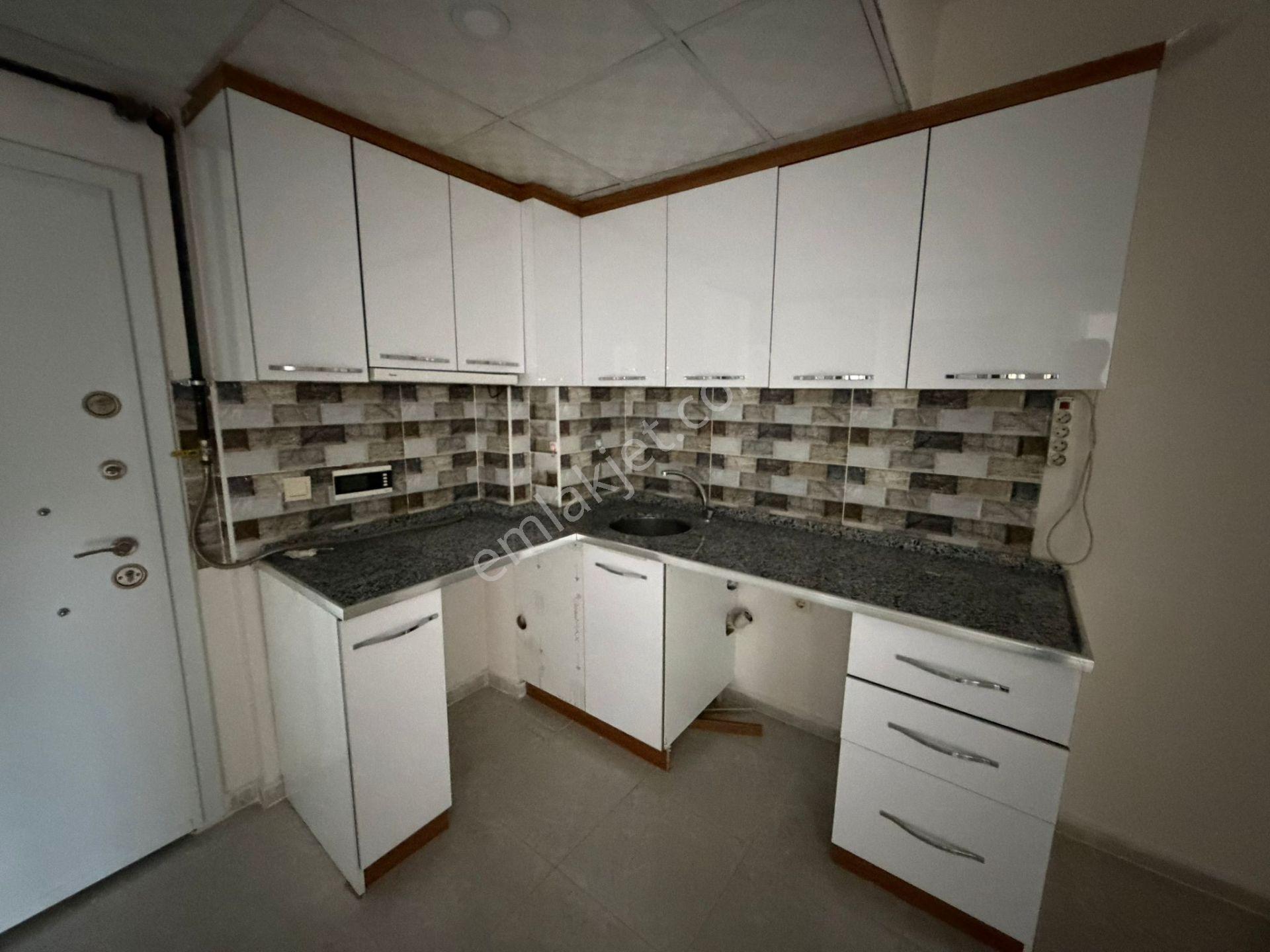 Mevsim Gayrimenkulden Yeni Mah Site 1+1 Kiralık Yeni Daire - Görsel 16