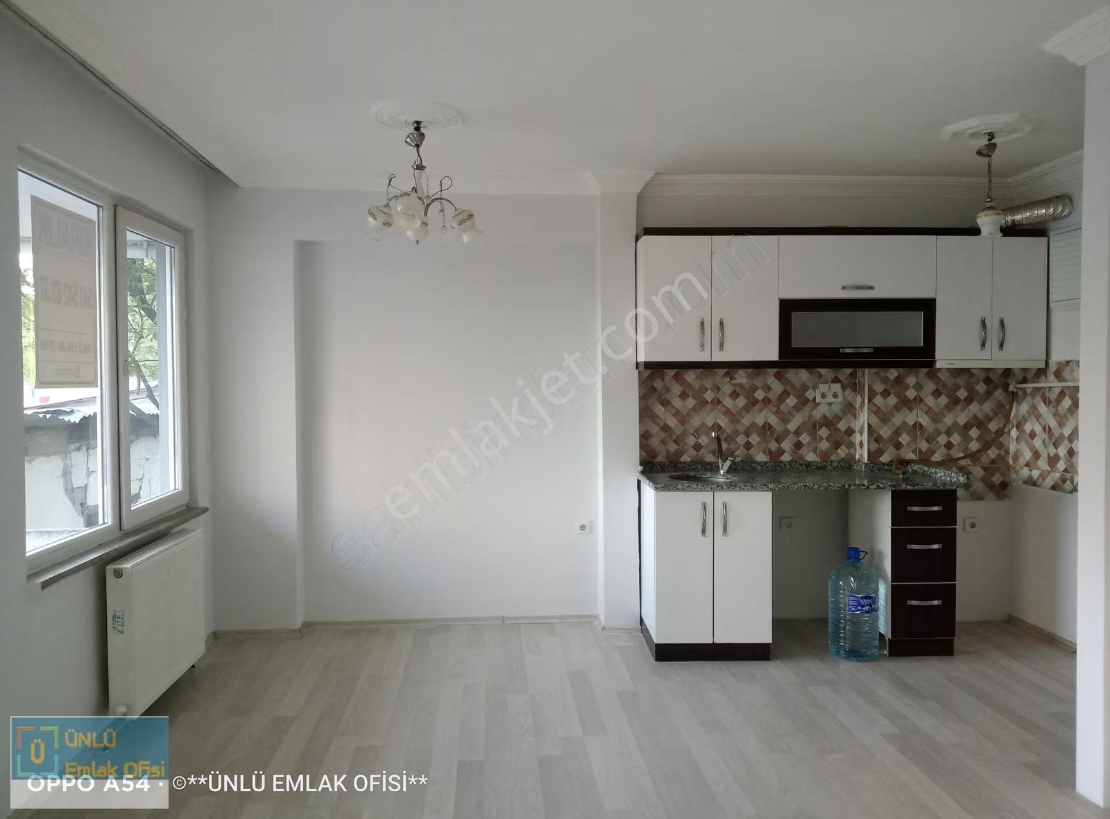 Ünlü Emlaktan Taşköprü Kavşağında Caddeye Yakın 2+1 Kiralıkdaire - Görsel 22