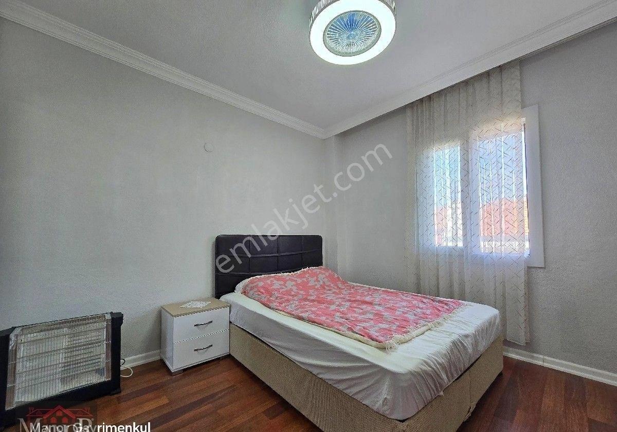 Kuşadası Kadınlar Denizinde 4+1 Plaja 300 Metre Eşyalı Manzaralı Satılık Villa - Görsel 7