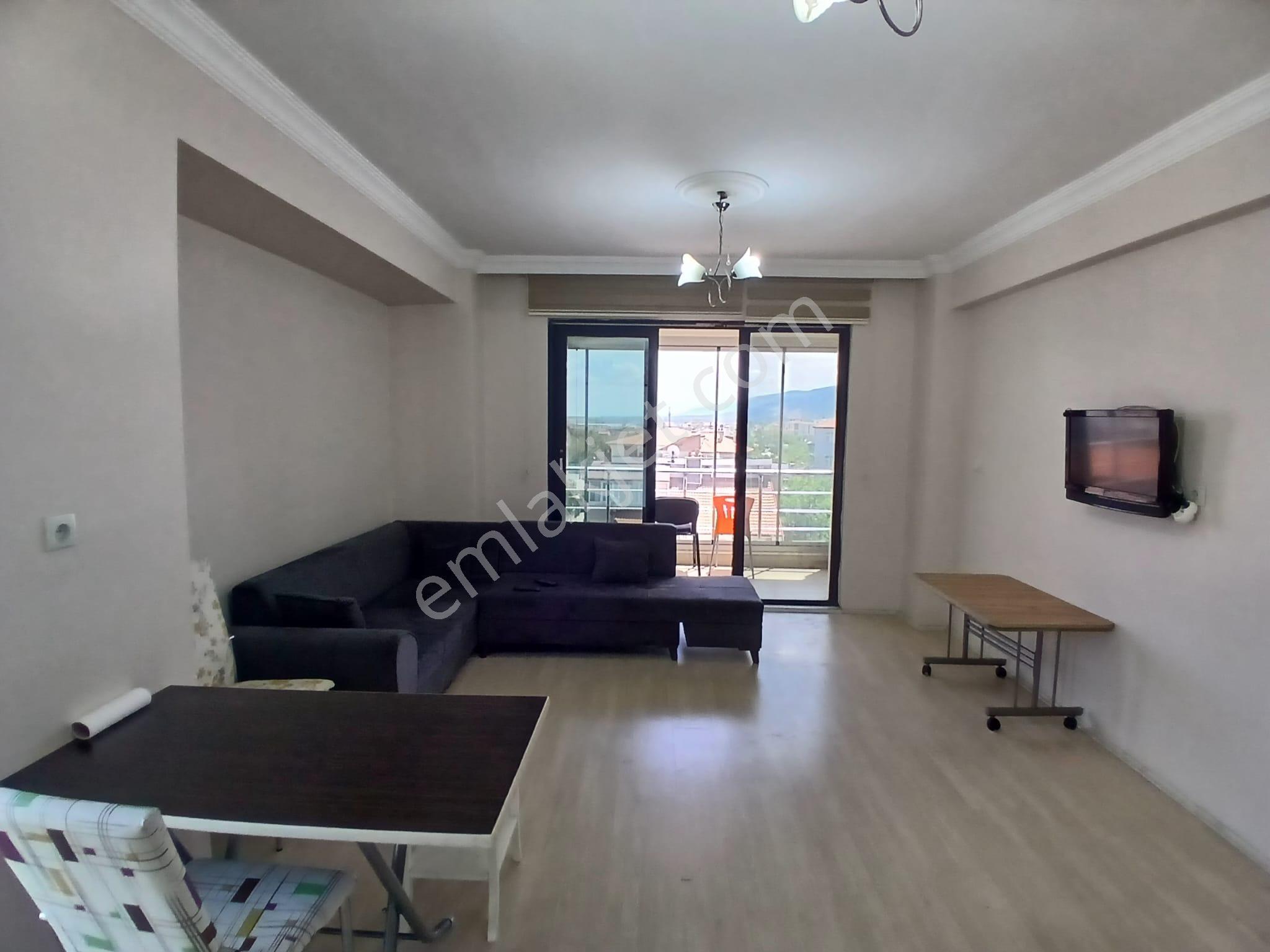 Akçay Emlak'tan Akşehir Çarşı Merkezde Eşyalı Tüm Faturalar Dahil Kiralık 1+1 Daire - Görsel 27