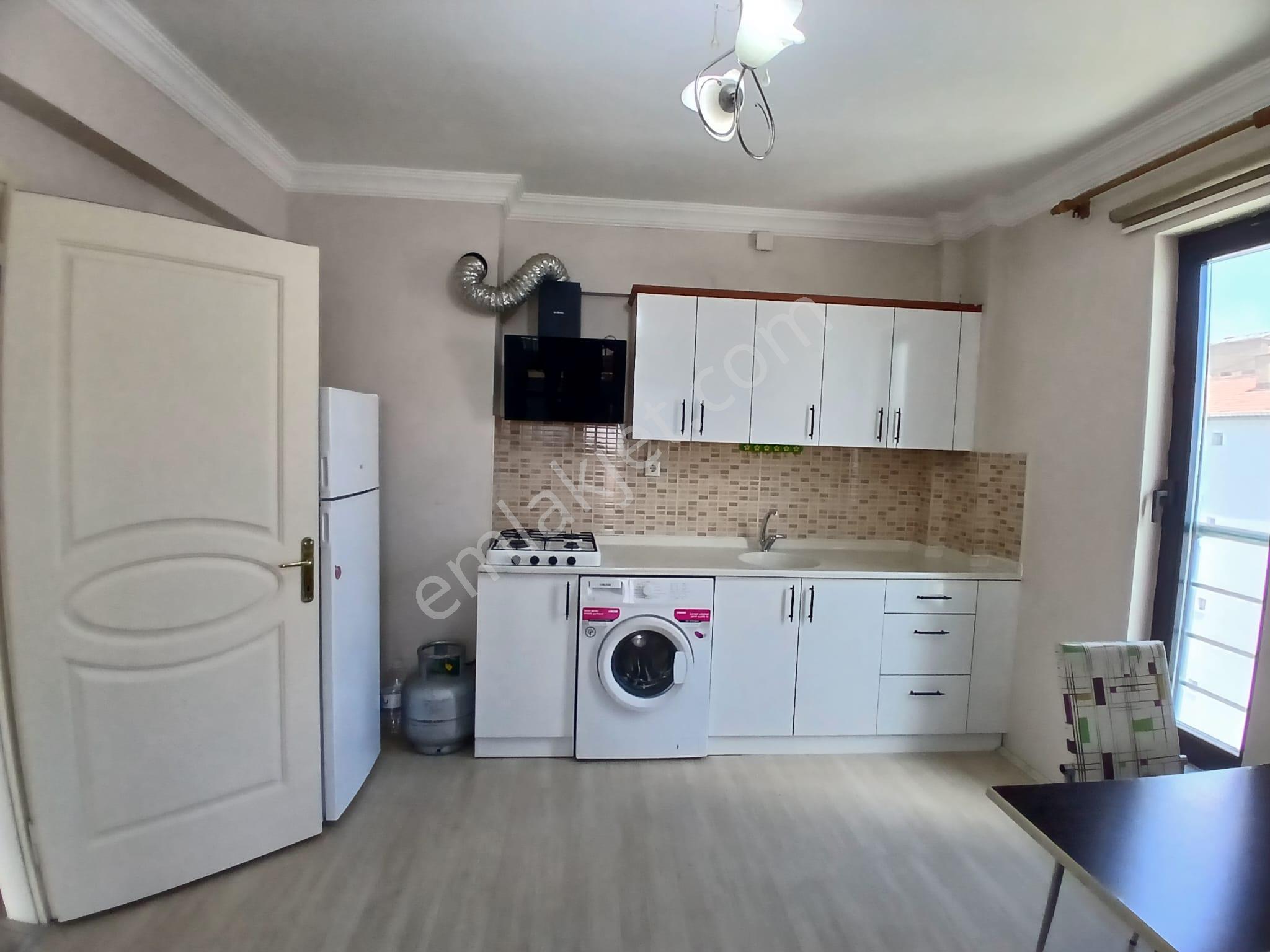Akçay Emlak'tan Akşehir Çarşı Merkezde Eşyalı Tüm Faturalar Dahil Kiralık 1+1 Daire - Görsel 22